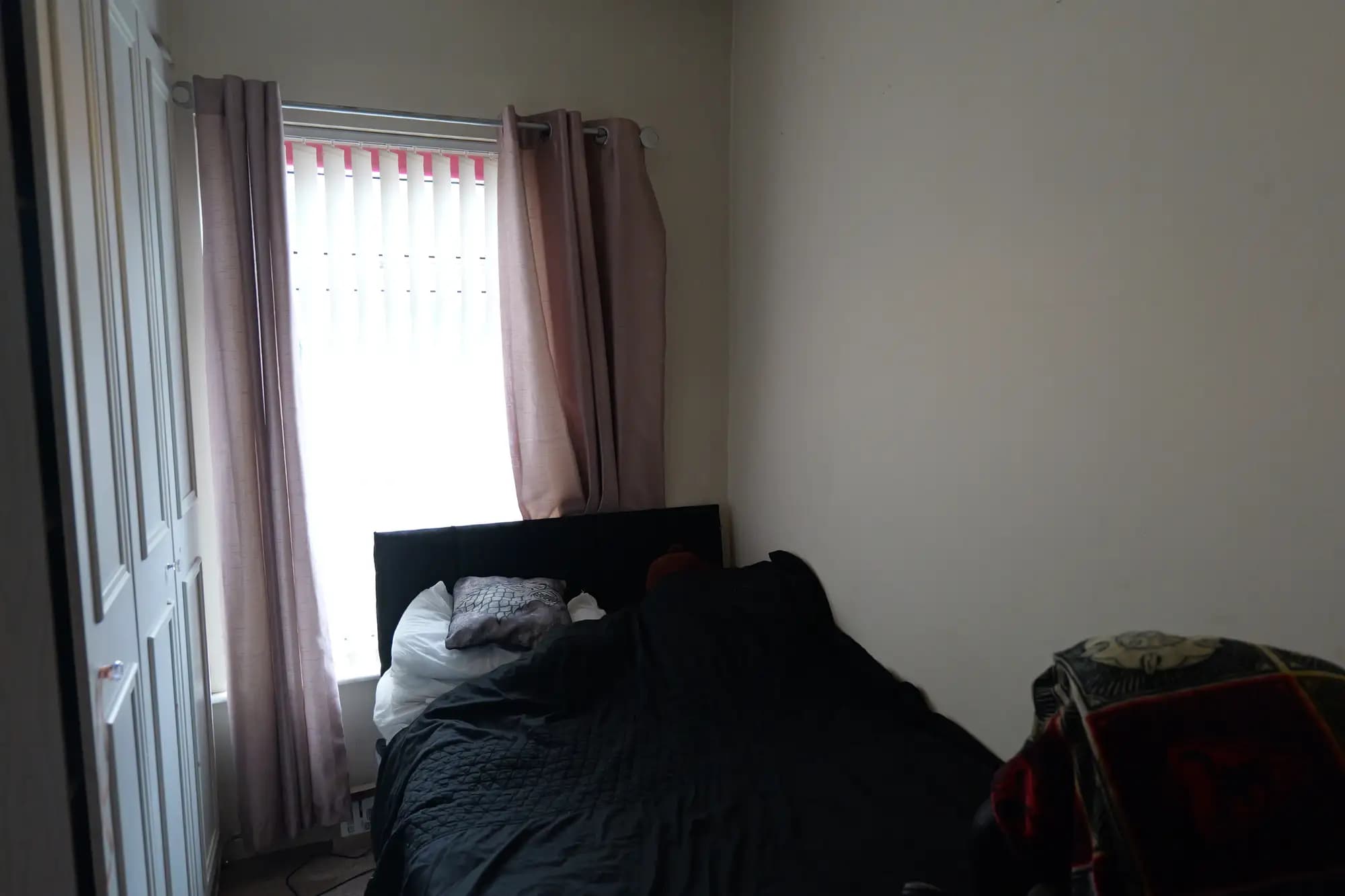 property photo 11 of 26