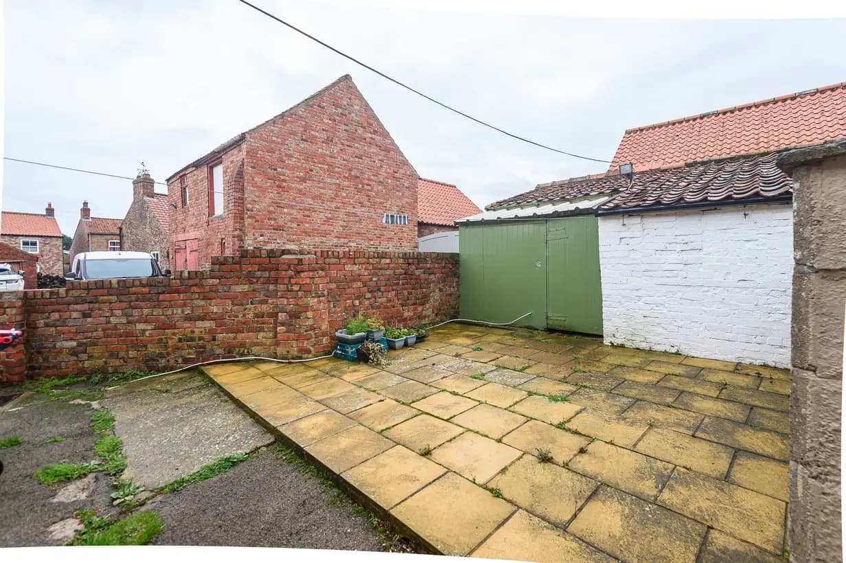 property photo 20 of 24