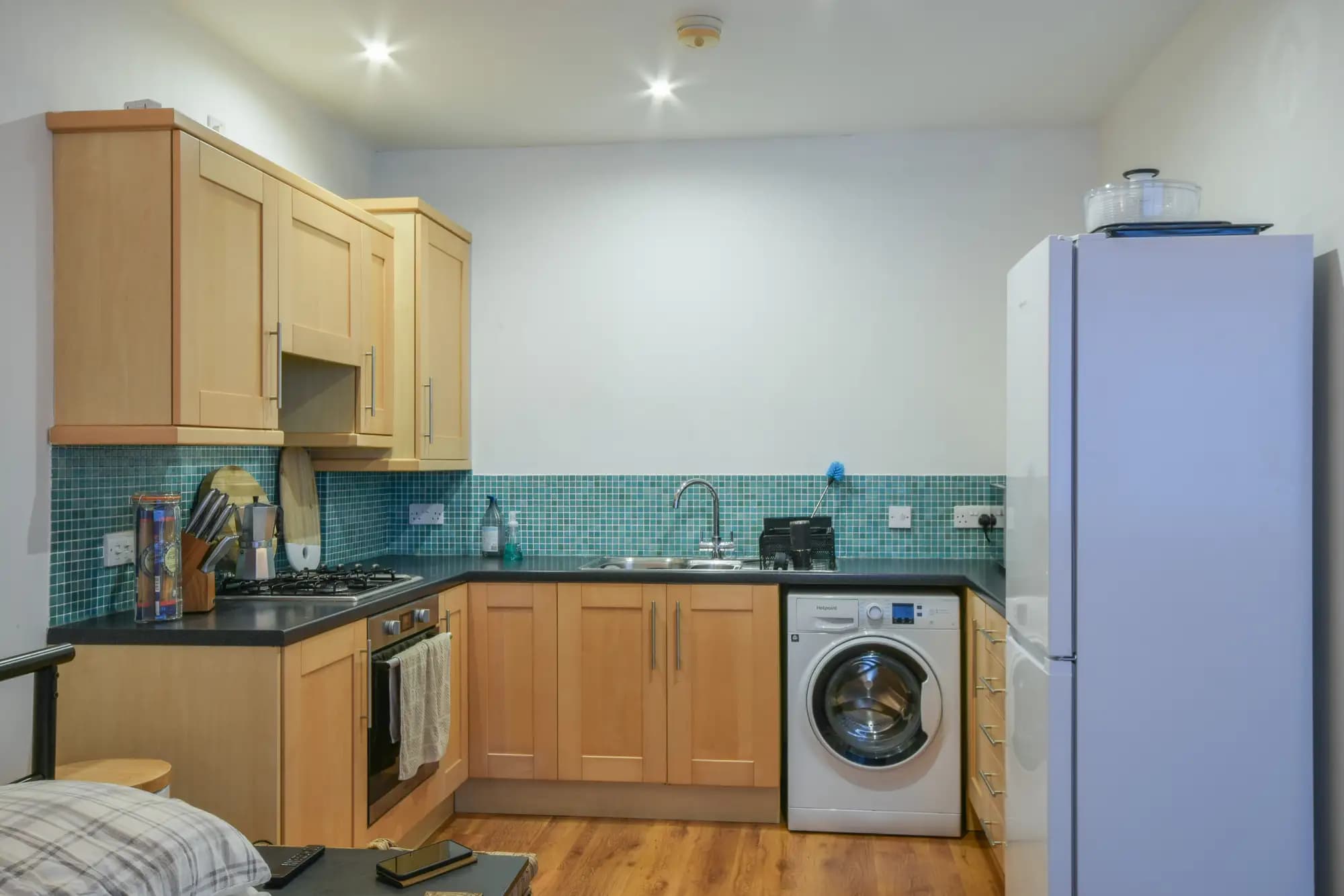 property photo 5 of 16