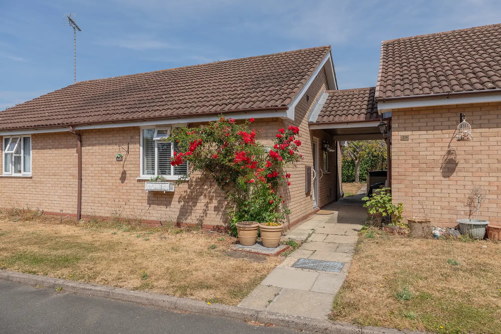 property photo 13 of 14