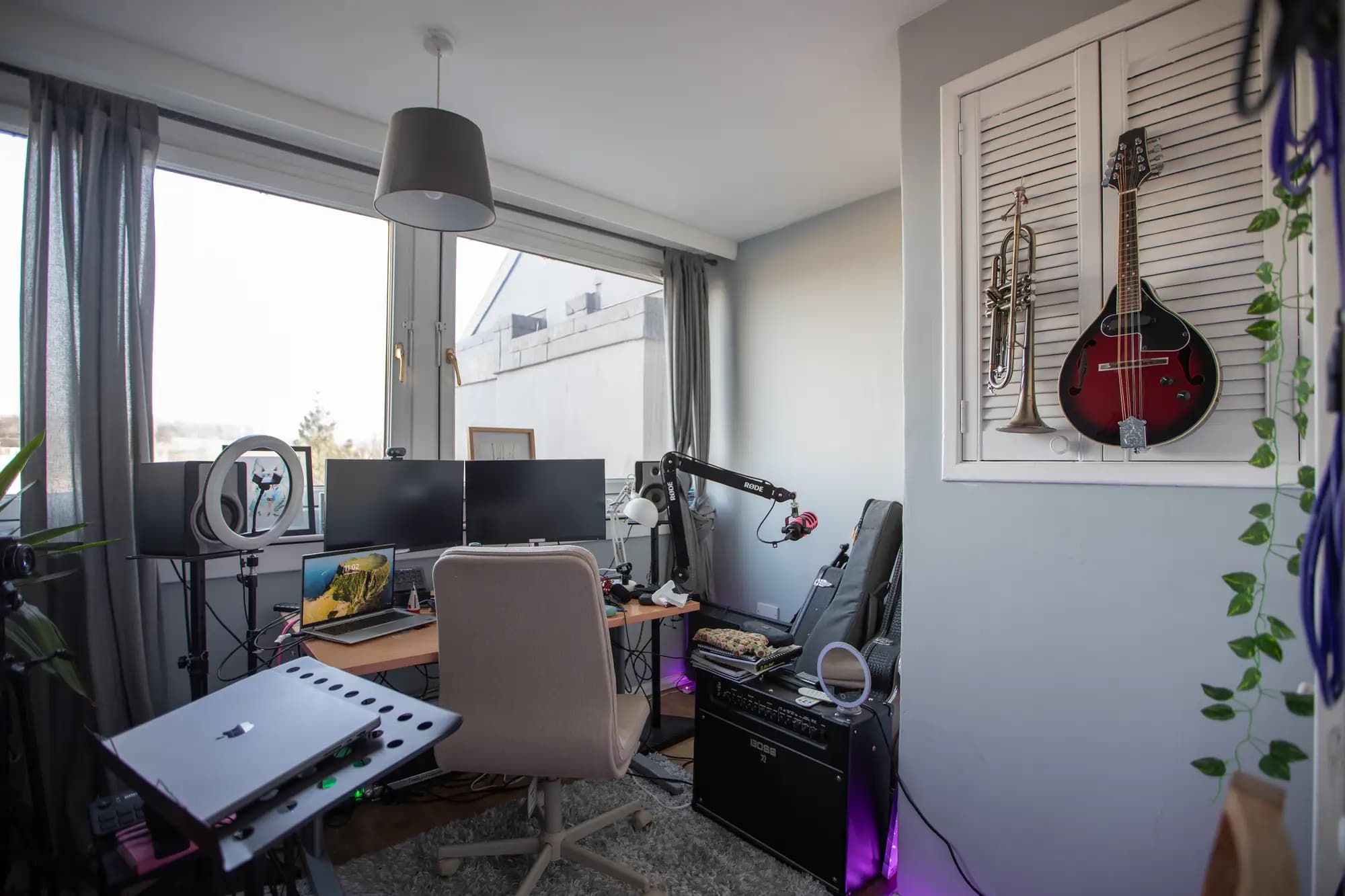 property photo 20 of 28