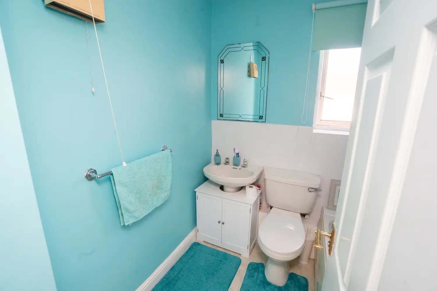 property photo 9 of 19