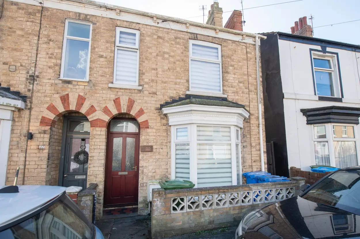 property photo 30 of 38