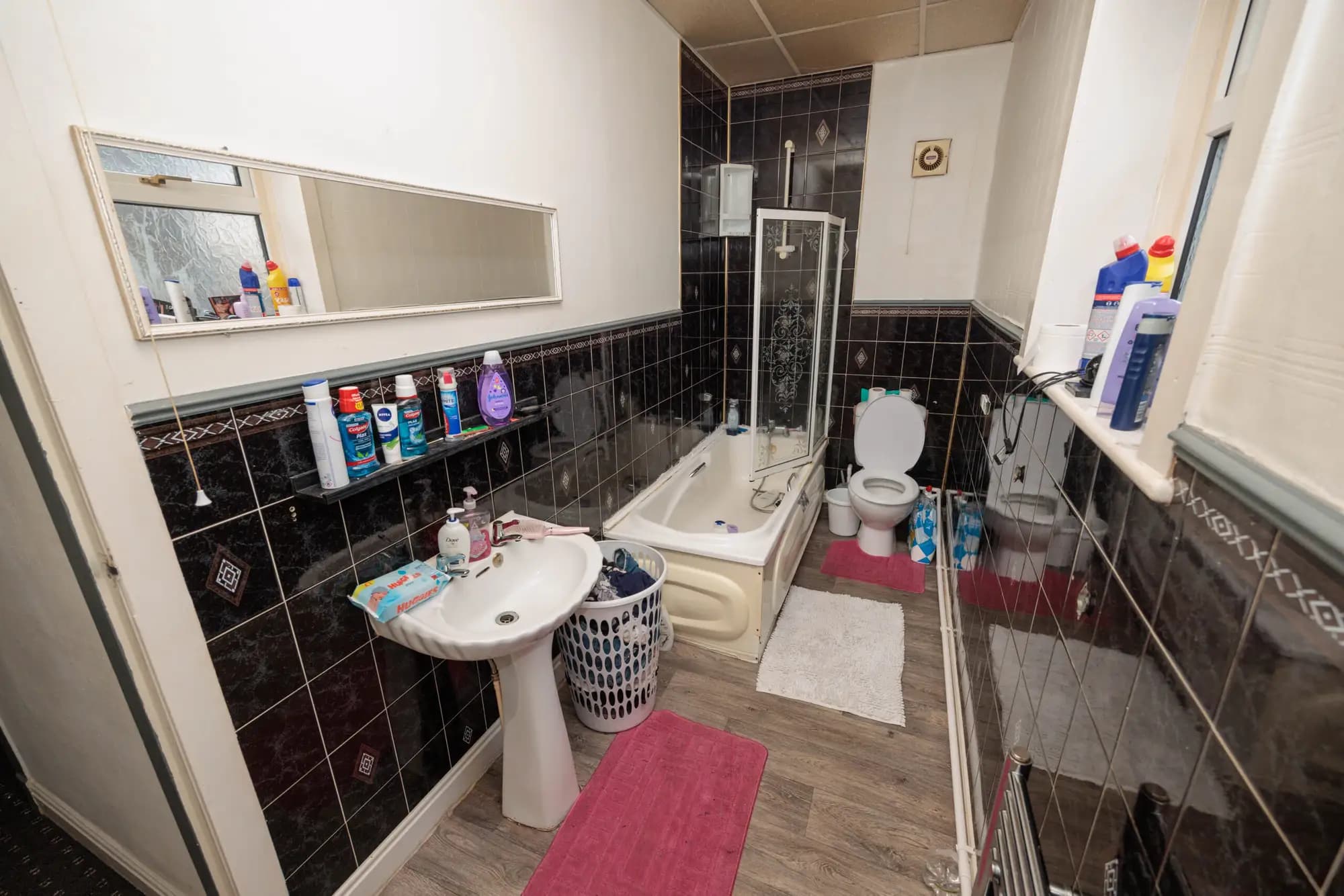 property photo 11 of 30