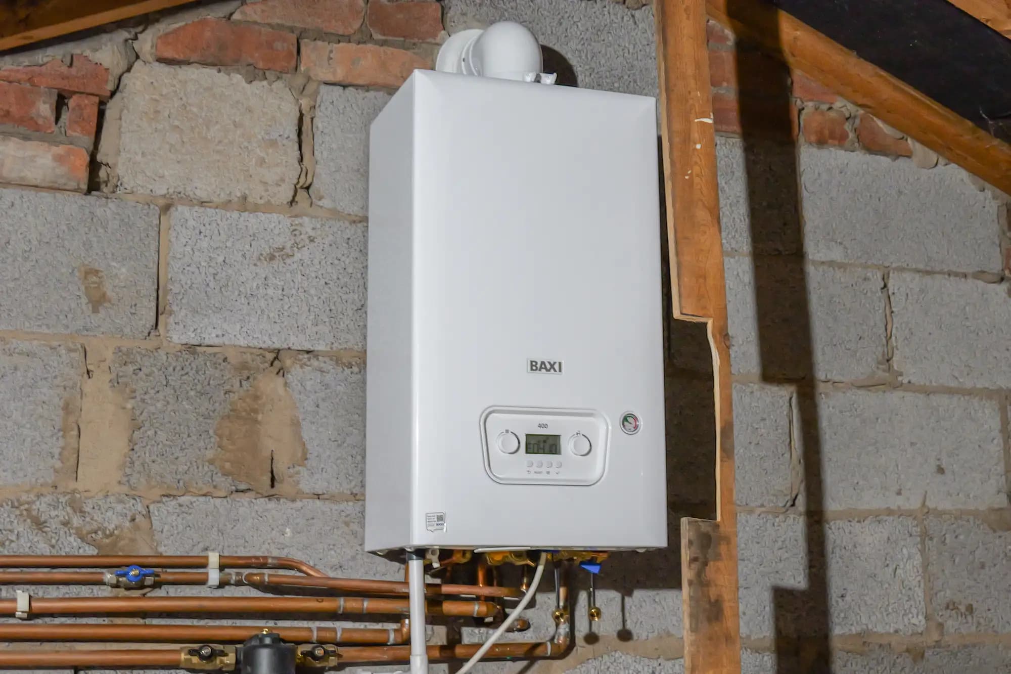 property photo 10 of 16