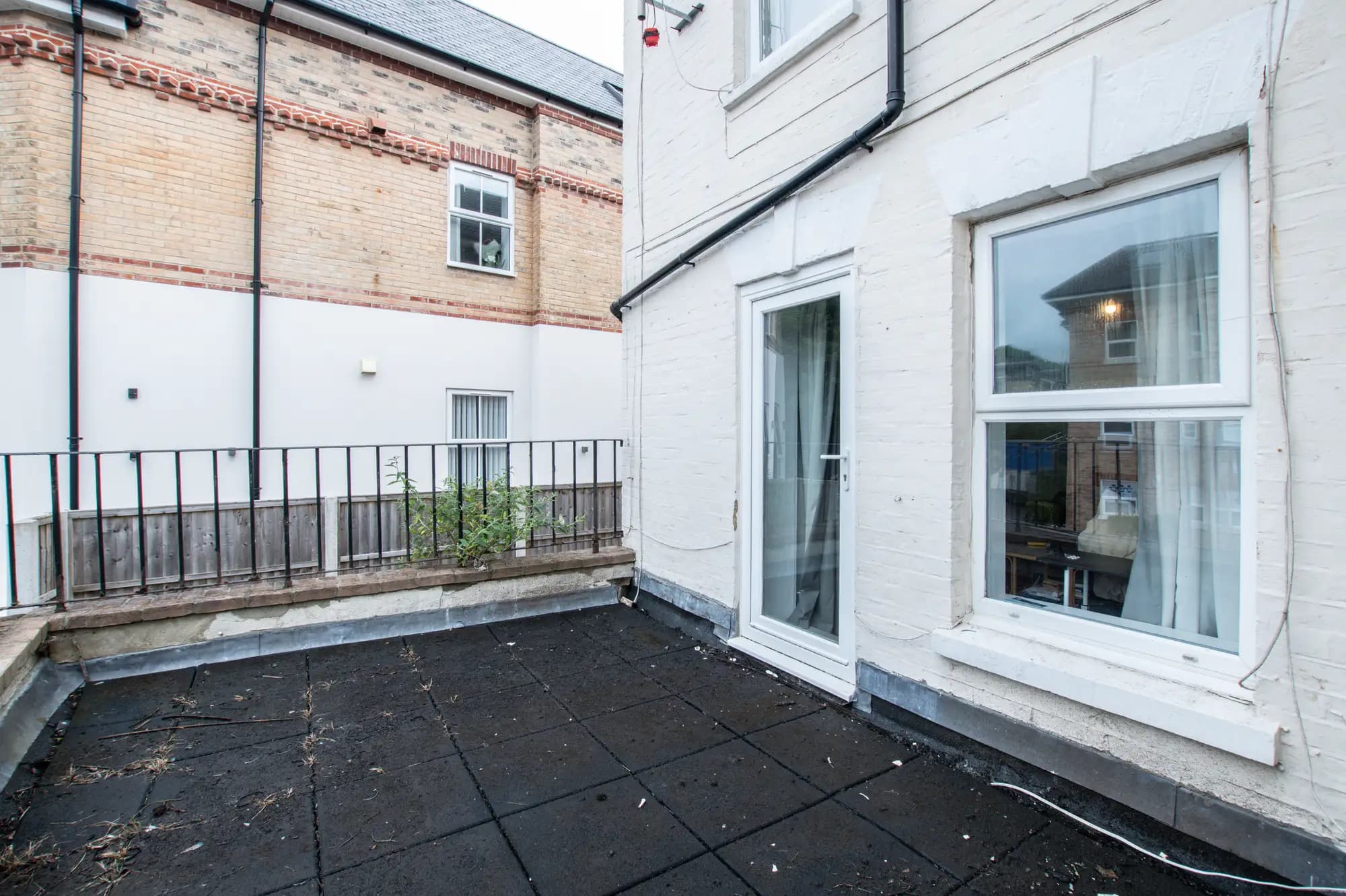 property photo 13 of 18