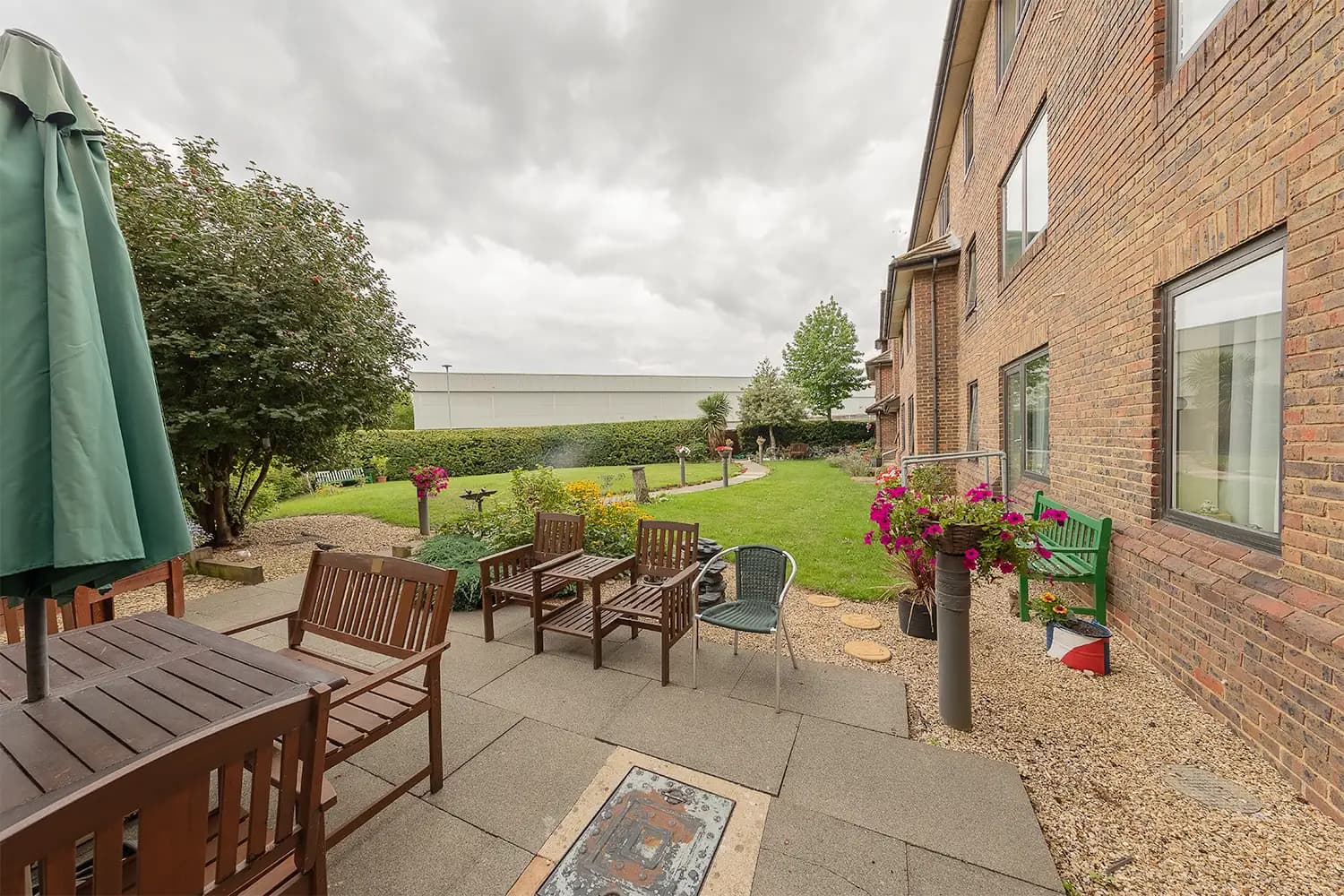property photo 23 of 25
