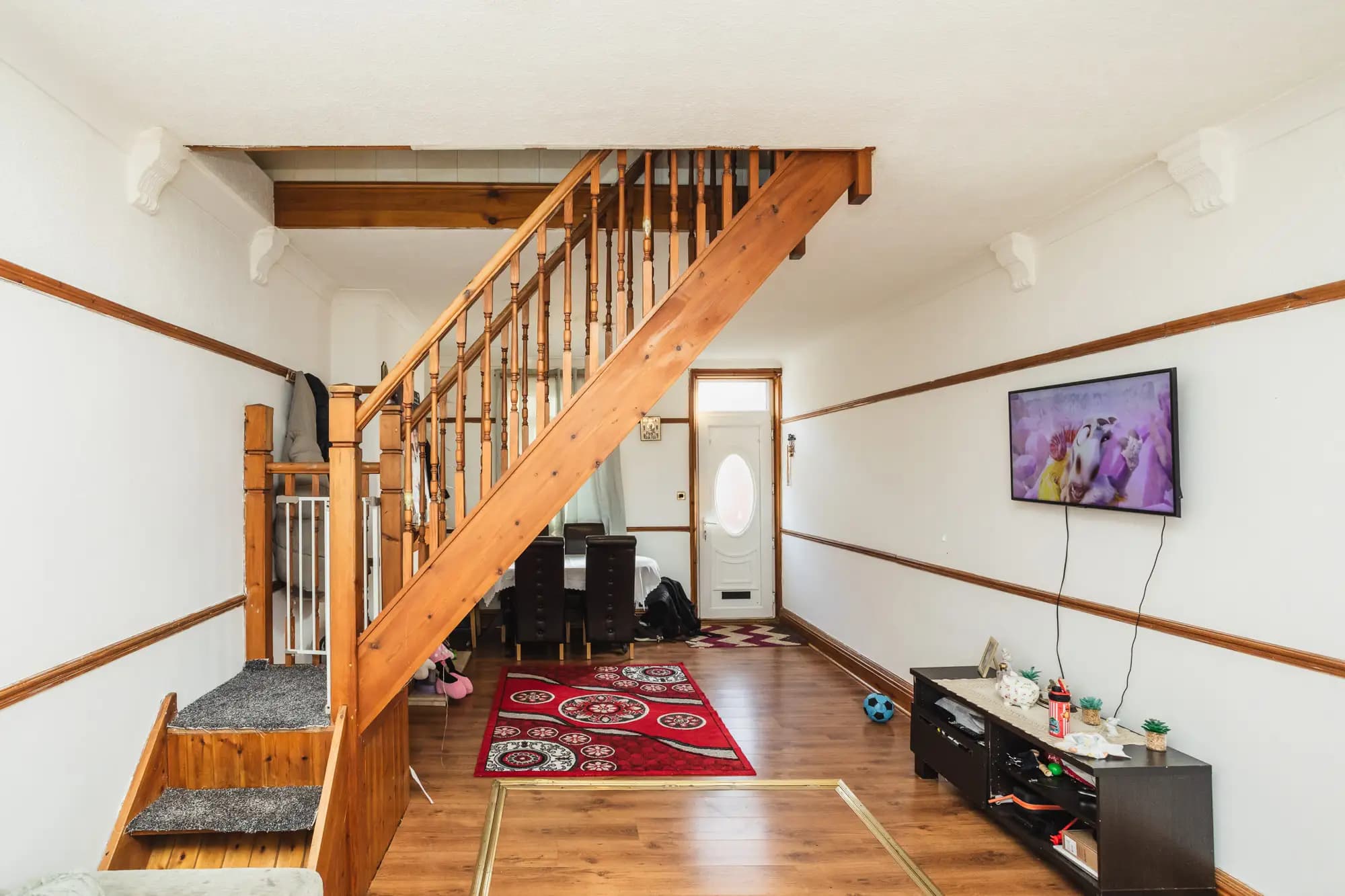 property photo 5 of 29