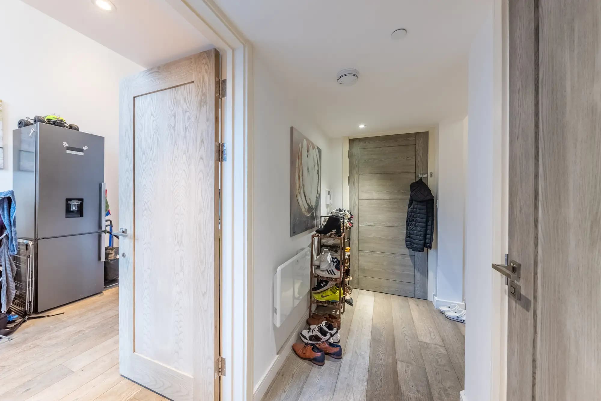 property photo 5 of 19