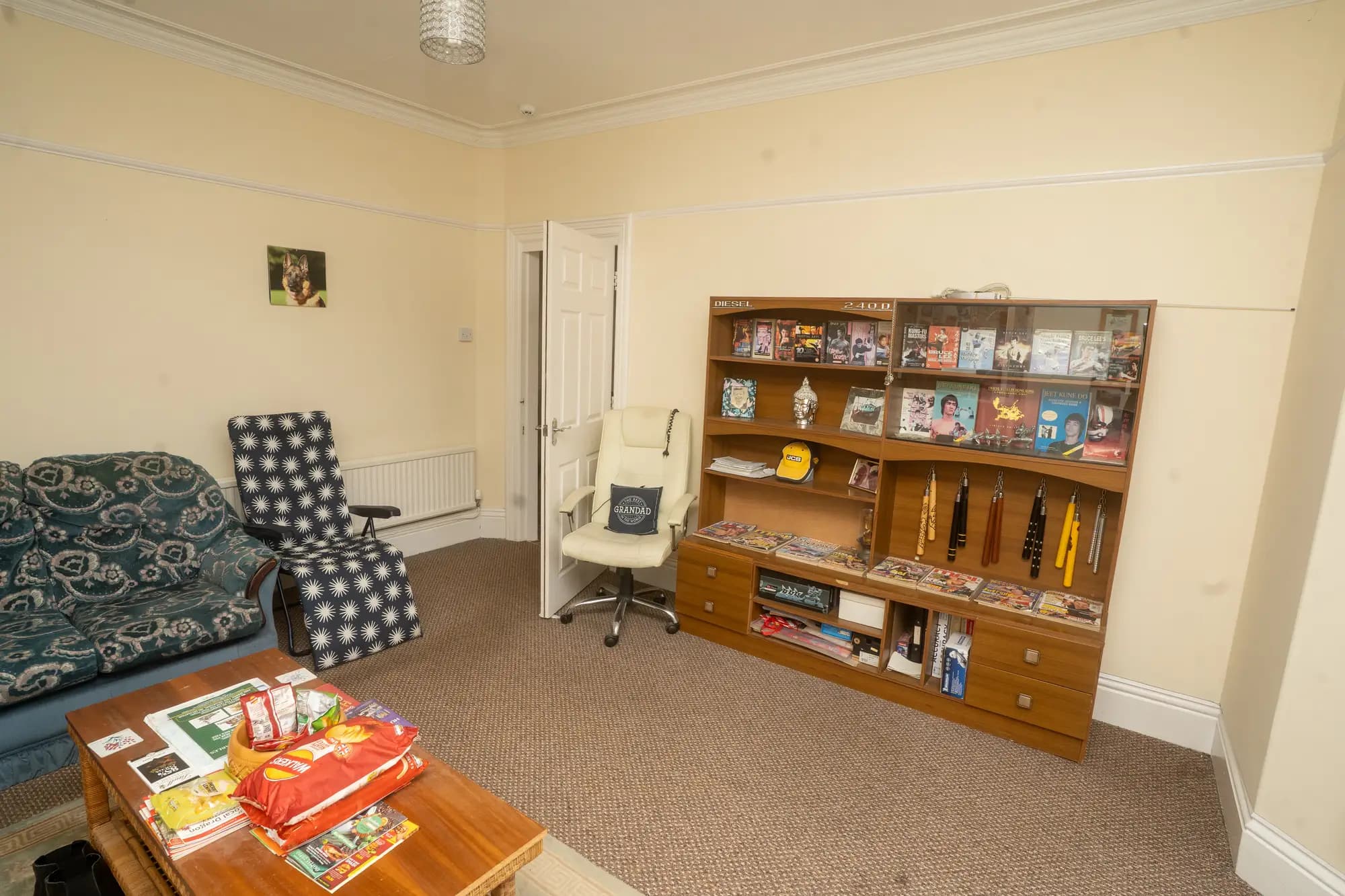 property photo 4 of 44