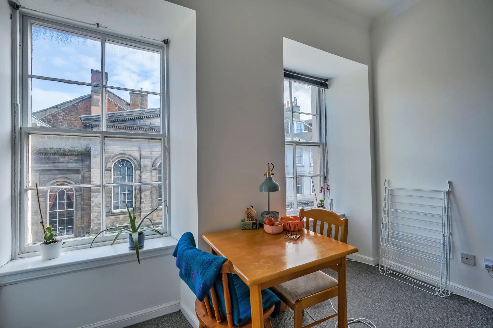 property photo 11 of 38