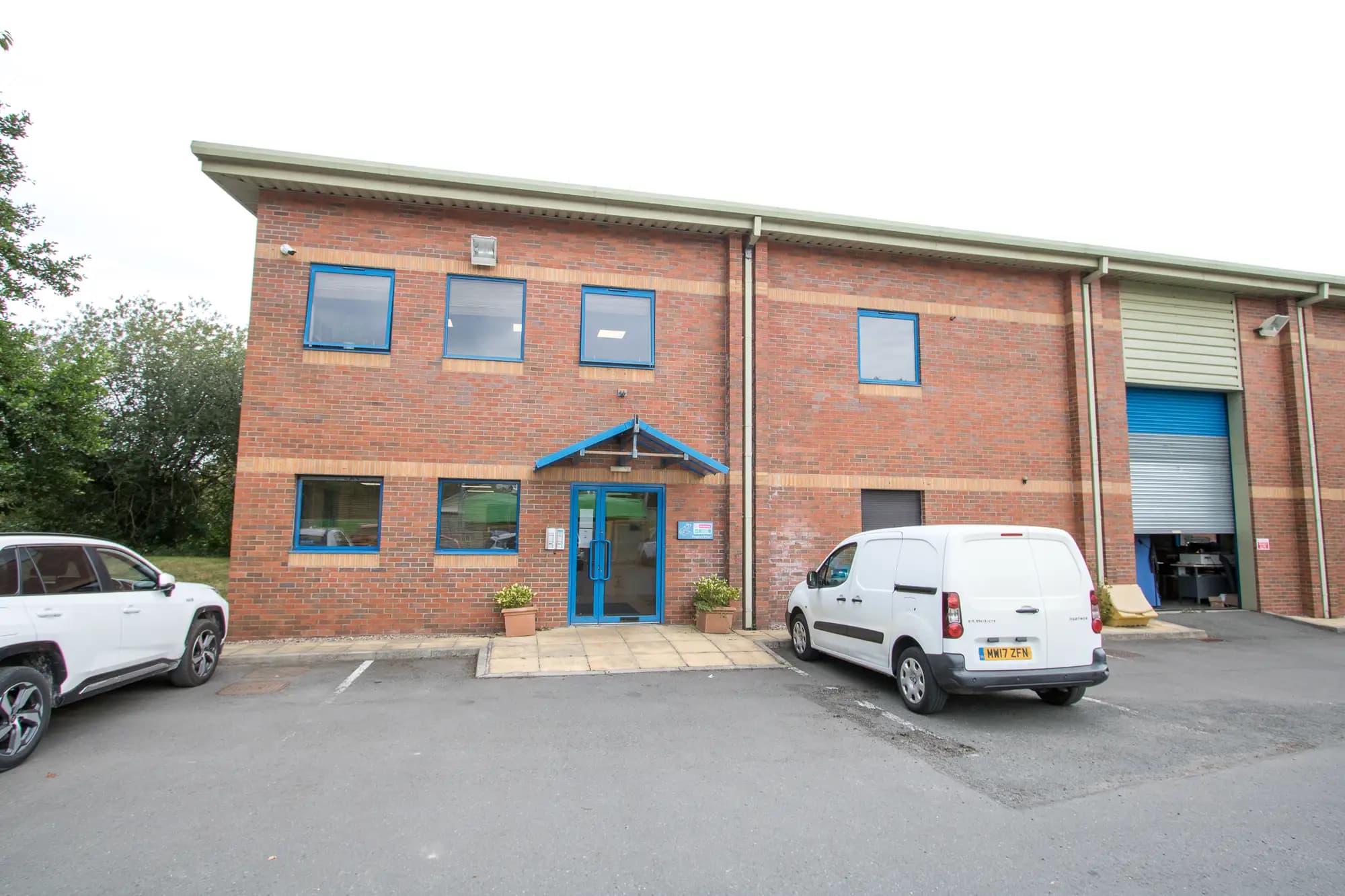 property photo 40 of 60