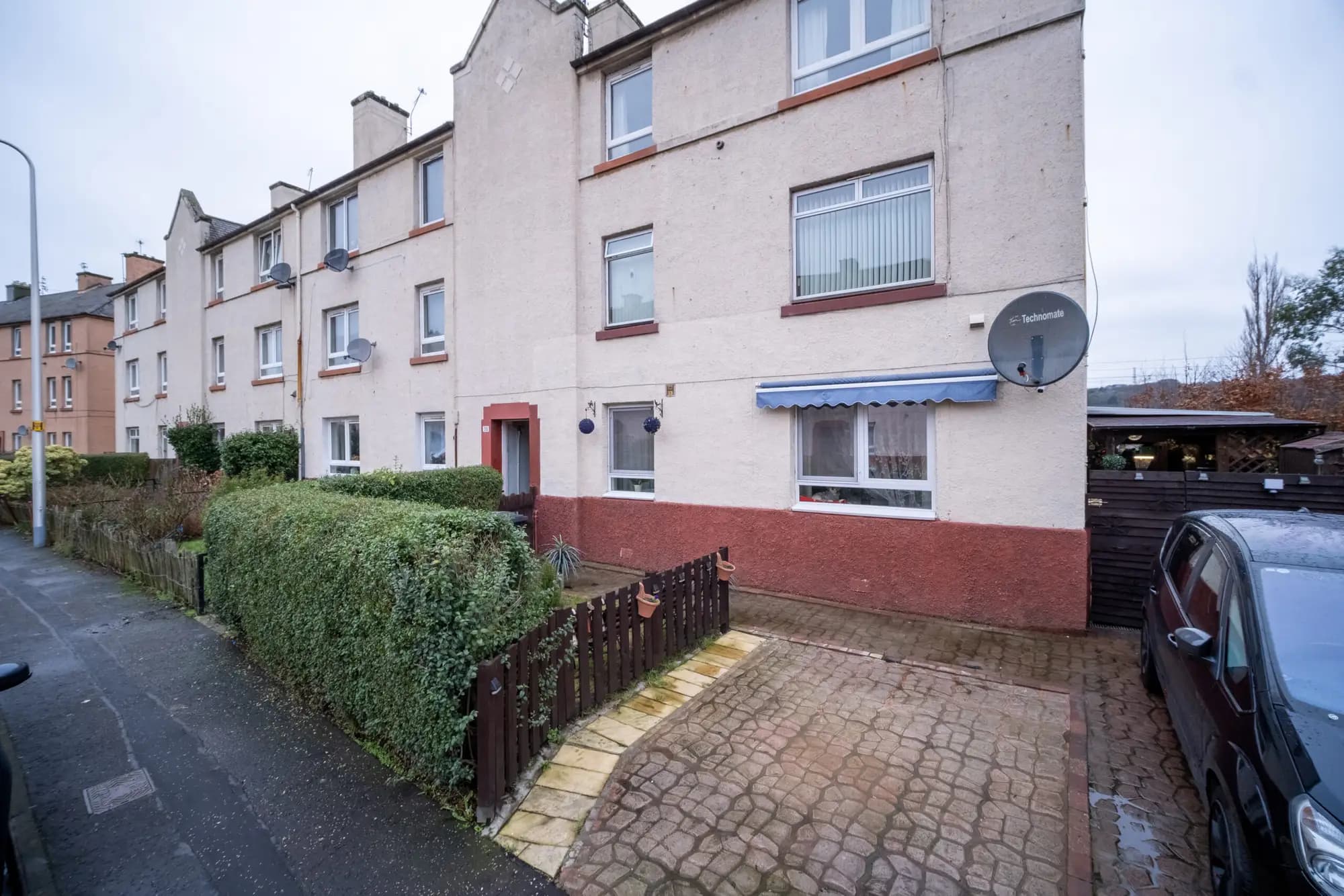 property photo 16 of 22