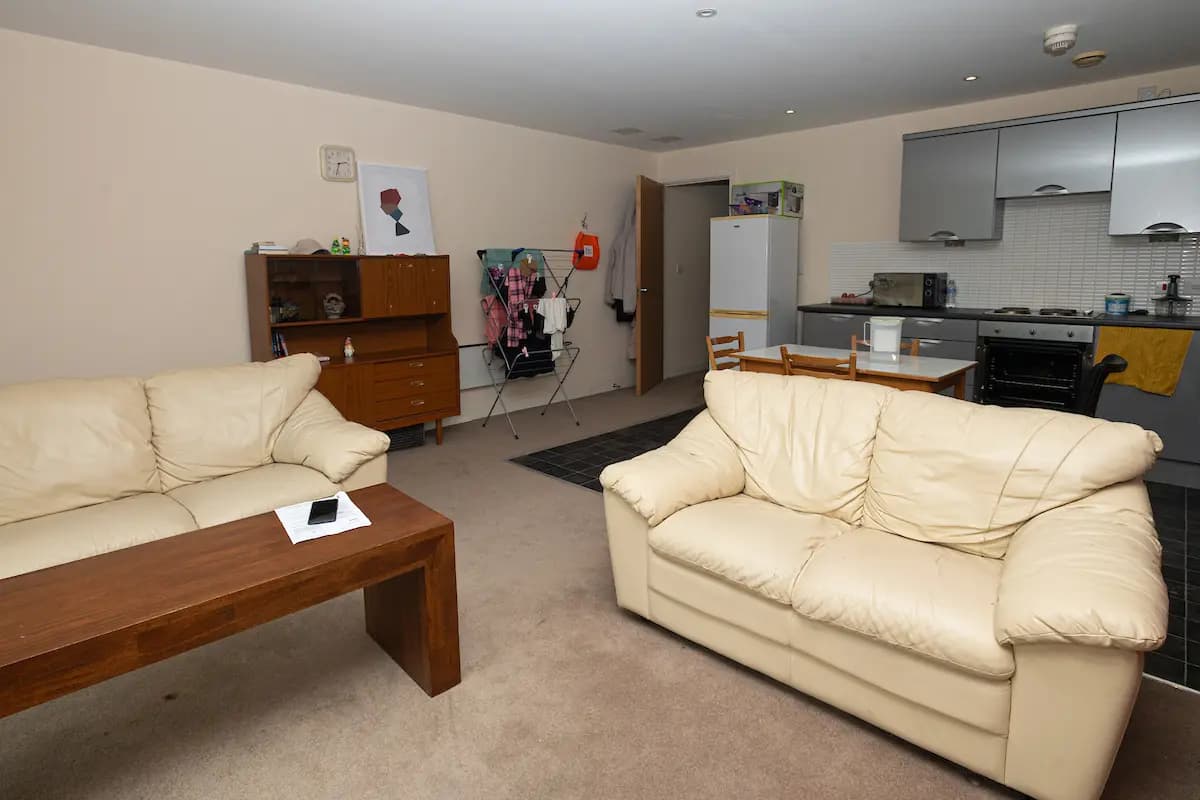 property photo 3 of 23