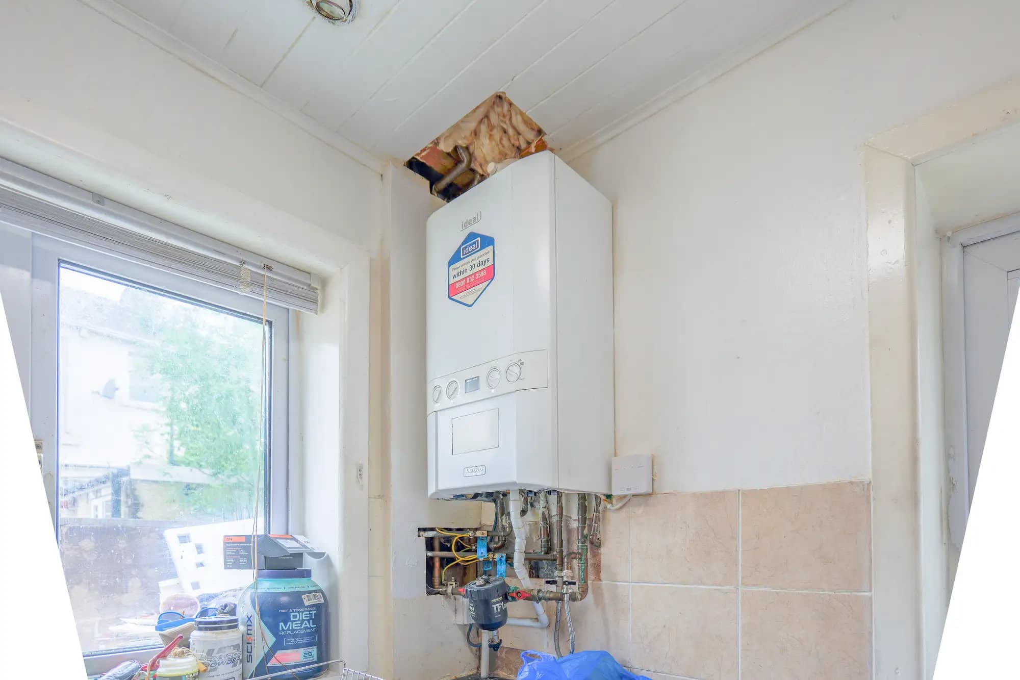 property photo 11 of 17