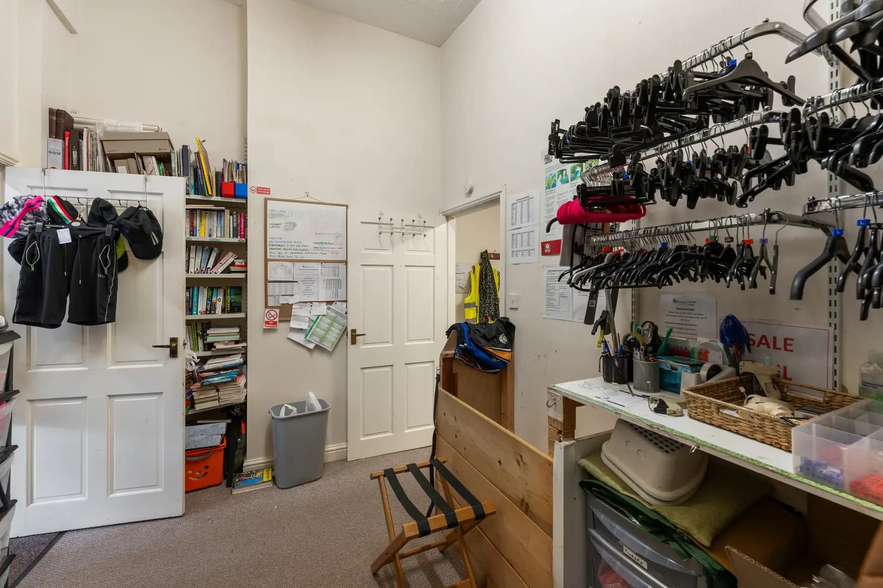 property photo 6 of 9