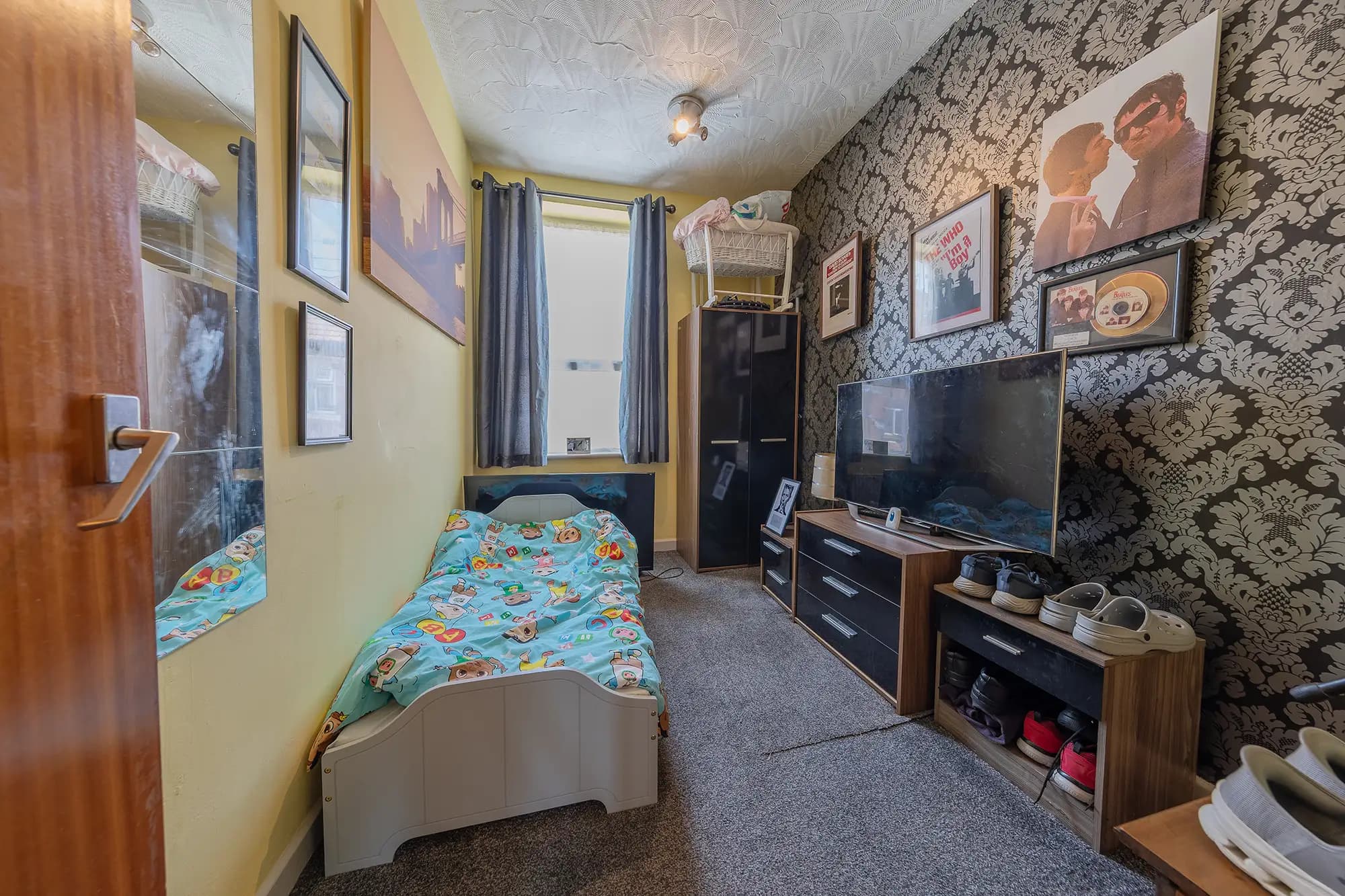 property photo 12 of 22