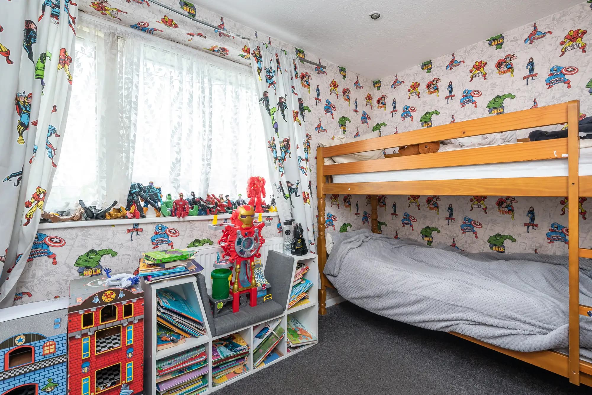 property photo 17 of 33