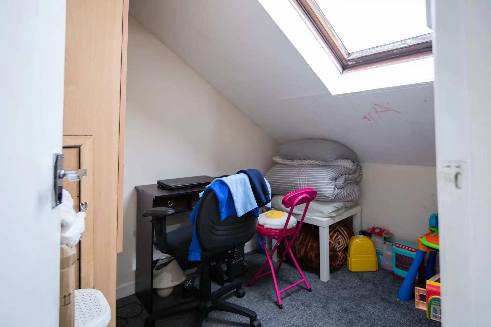 property photo 16 of 18