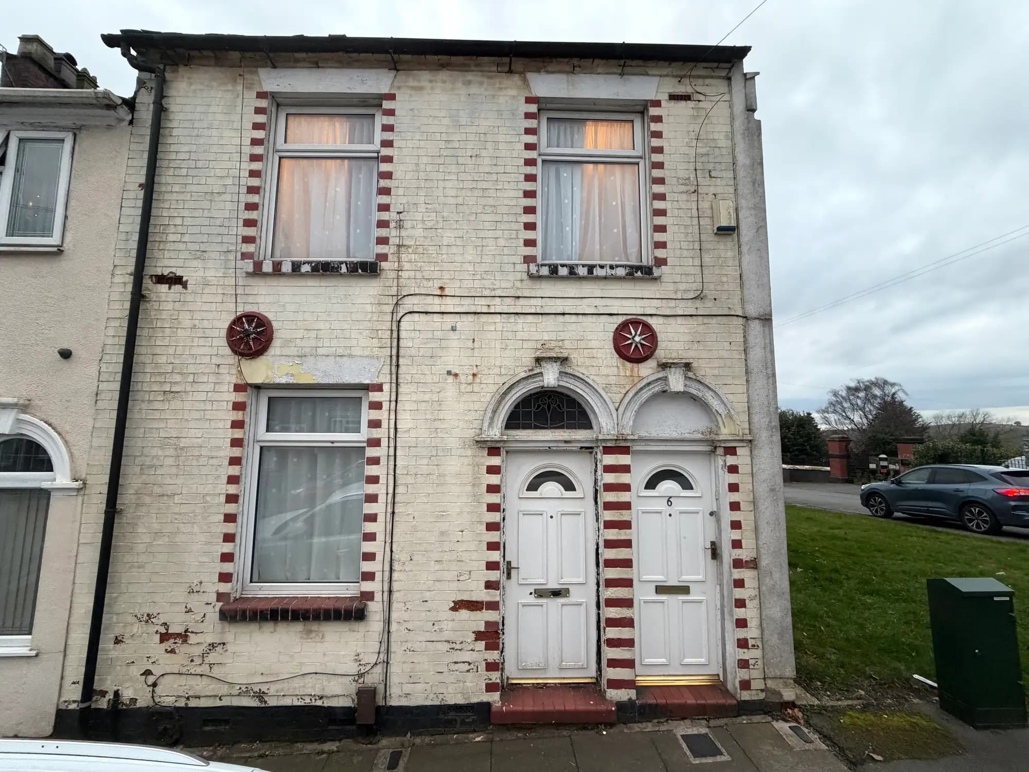 property photo 1 of 27