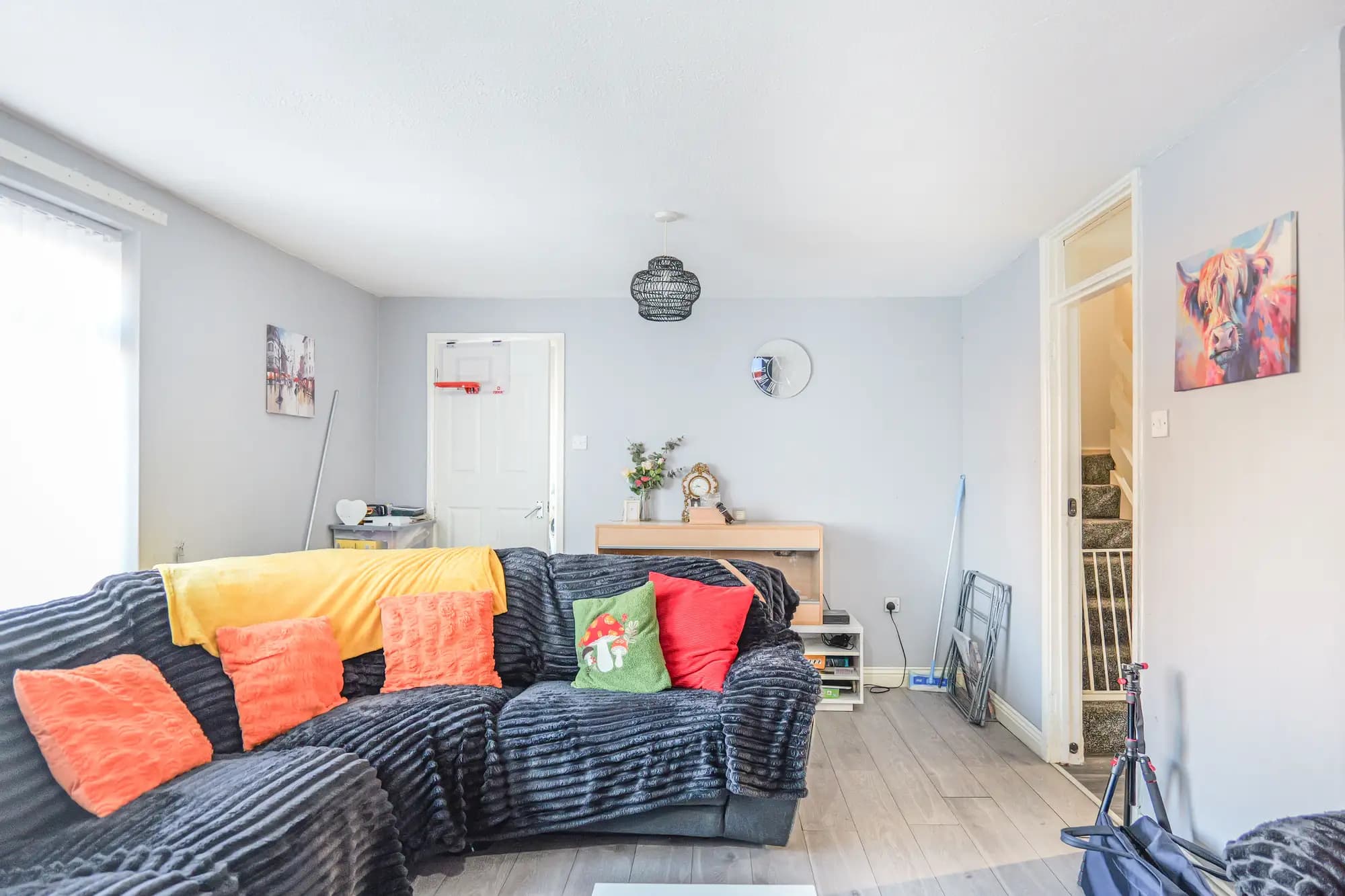 property photo 3 of 30