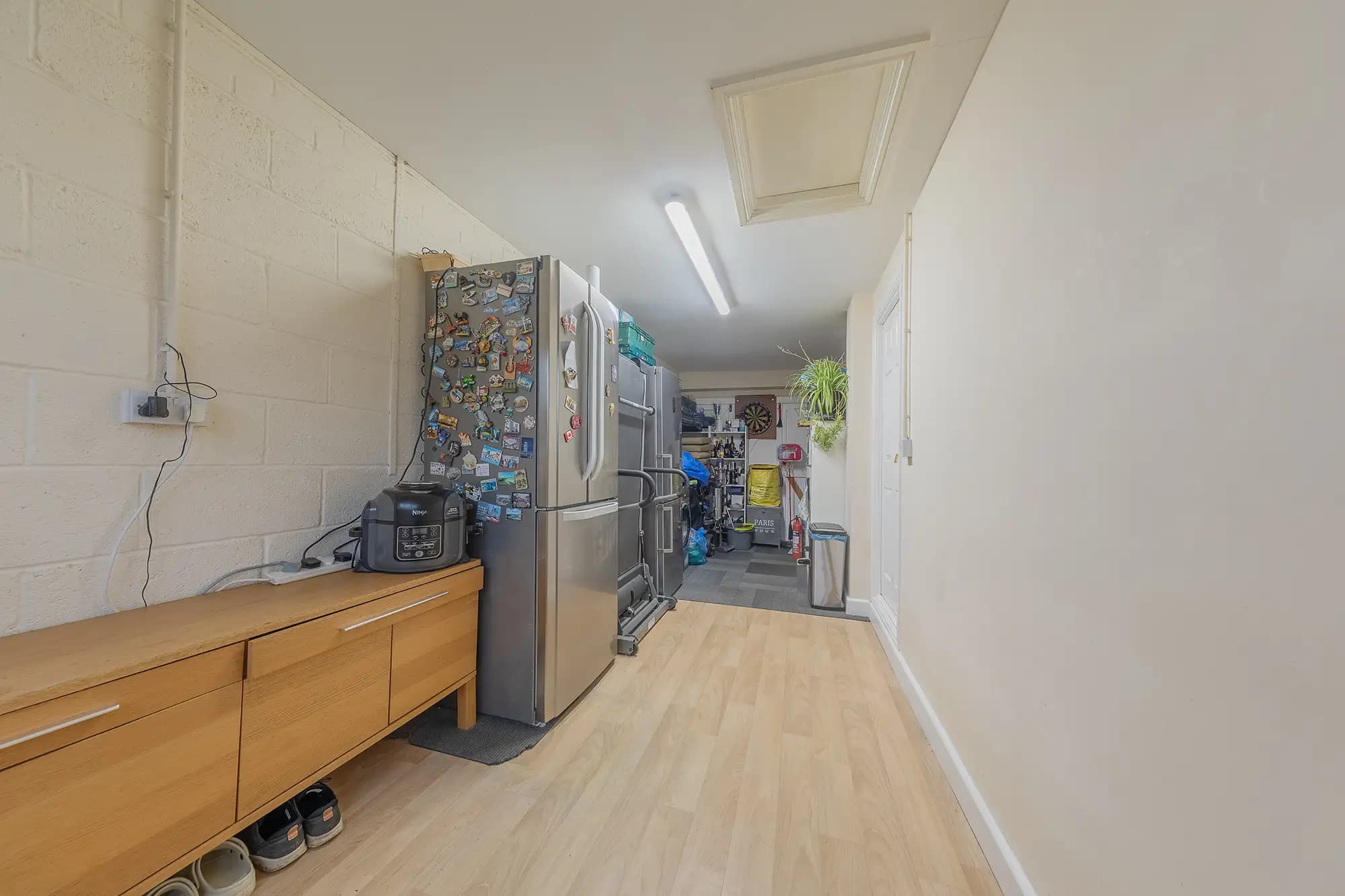 property photo 19 of 27