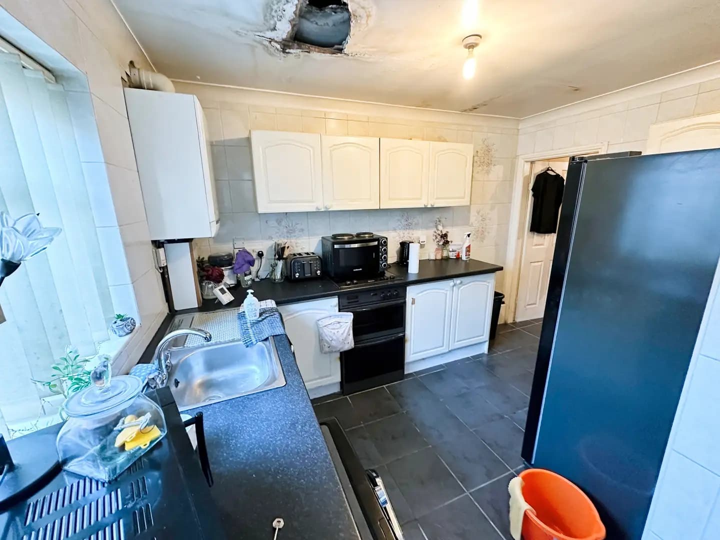 property photo 7 of 30