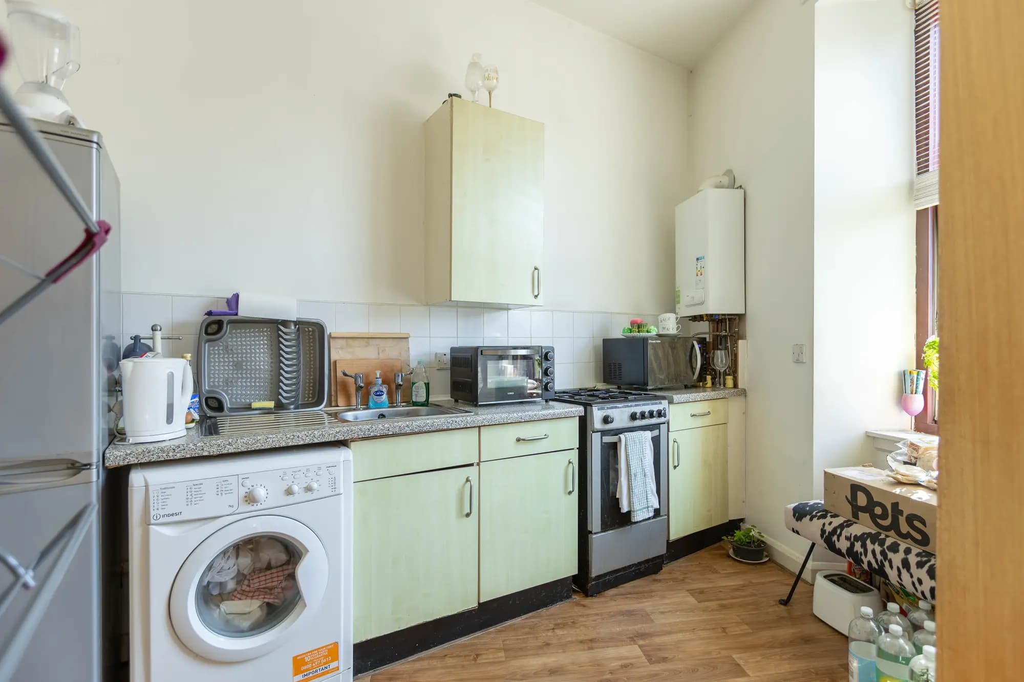 property photo 6 of 17