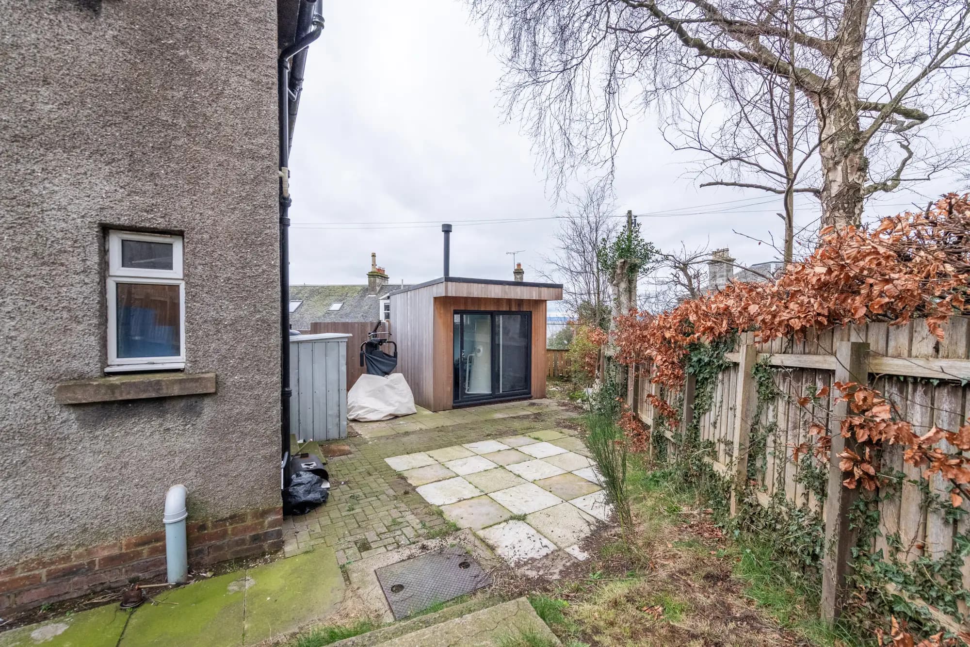 property photo 33 of 34