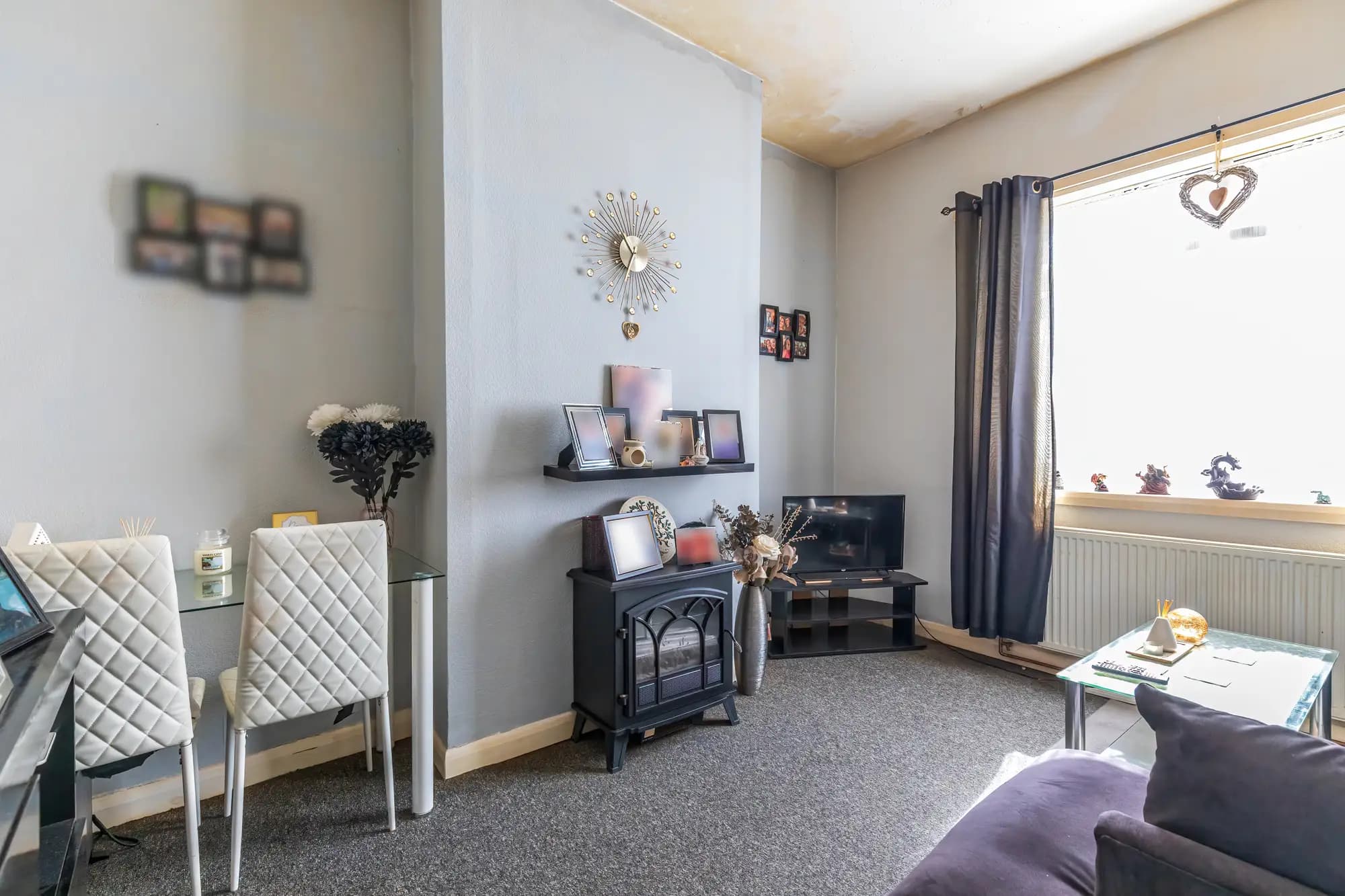 property photo 4 of 13