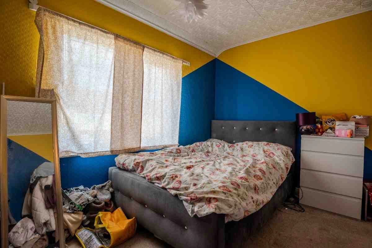 property photo 10 of 19
