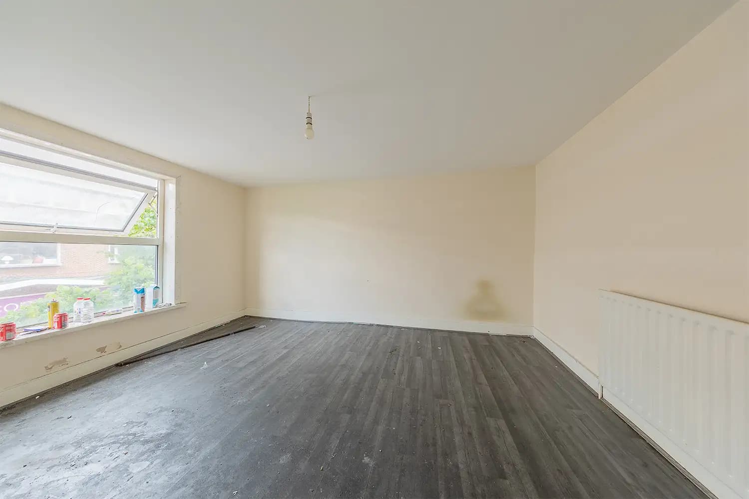 property photo 12 of 14