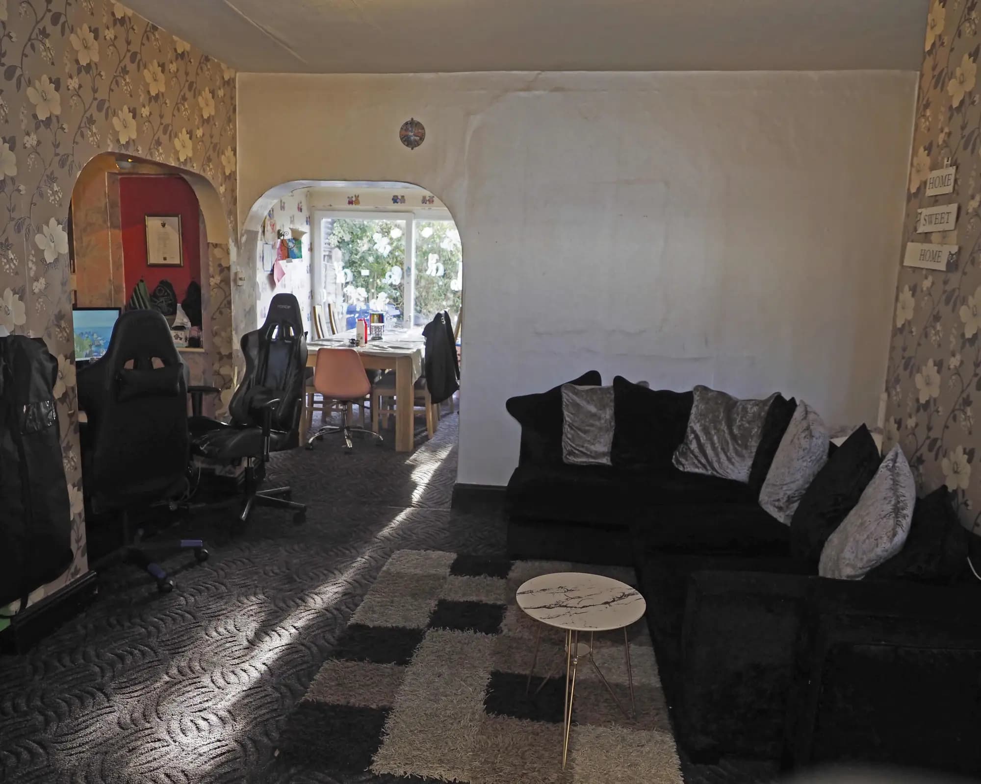 property photo 2 of 29