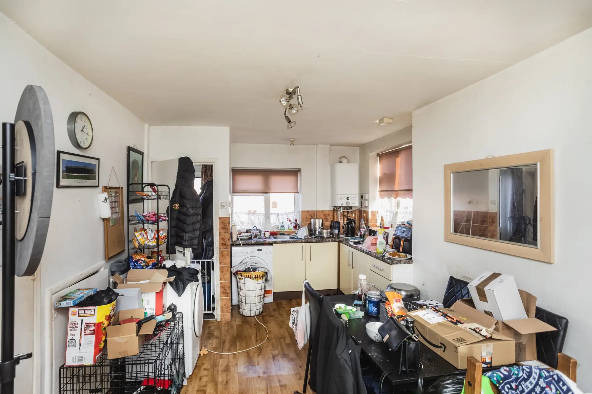 property photo 6 of 18