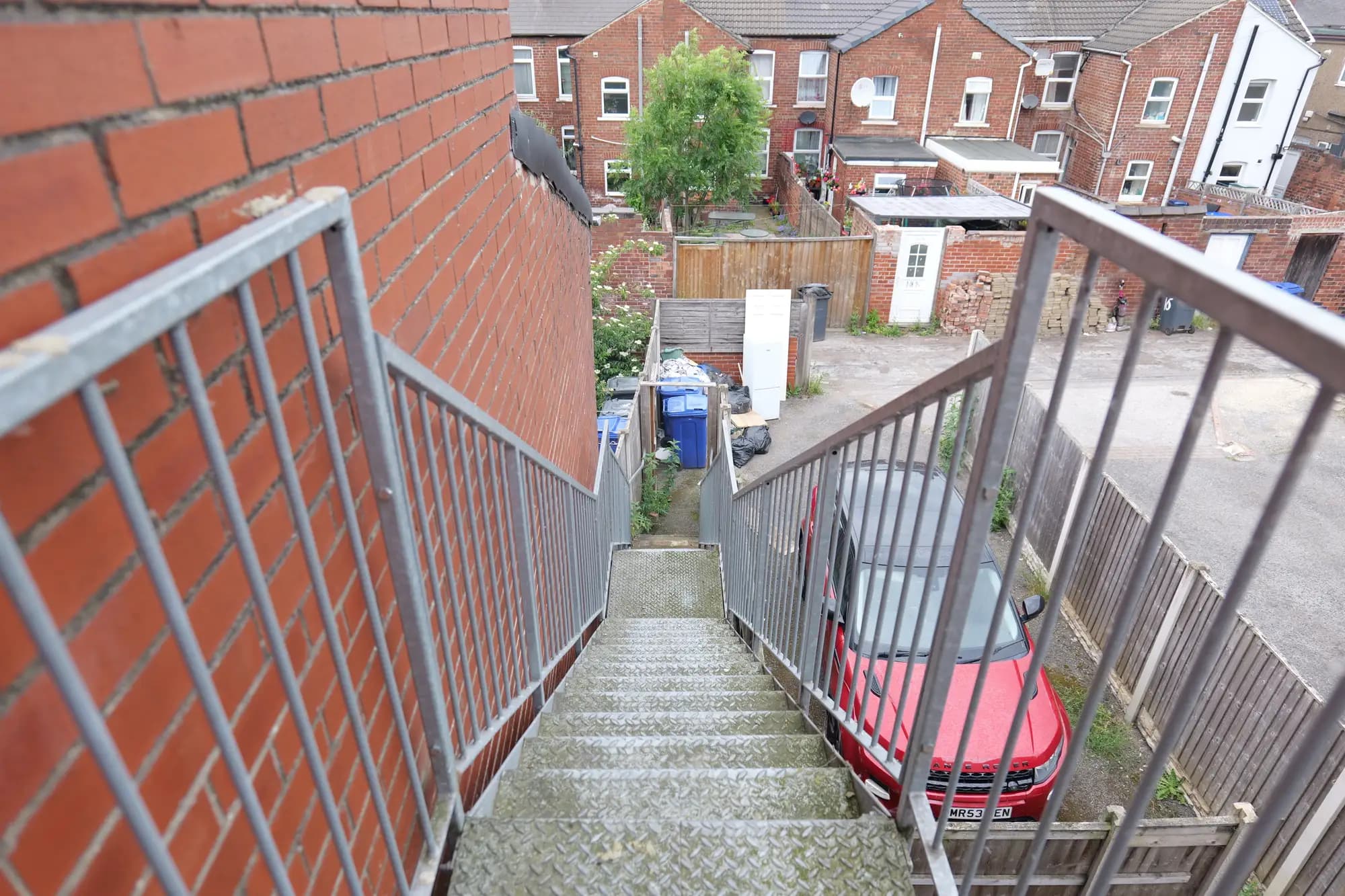 property photo 16 of 17
