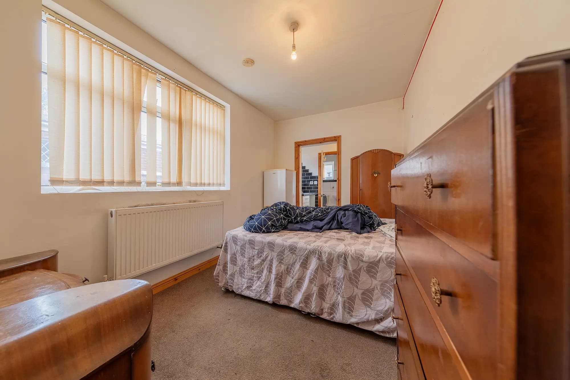 property photo 10 of 19
