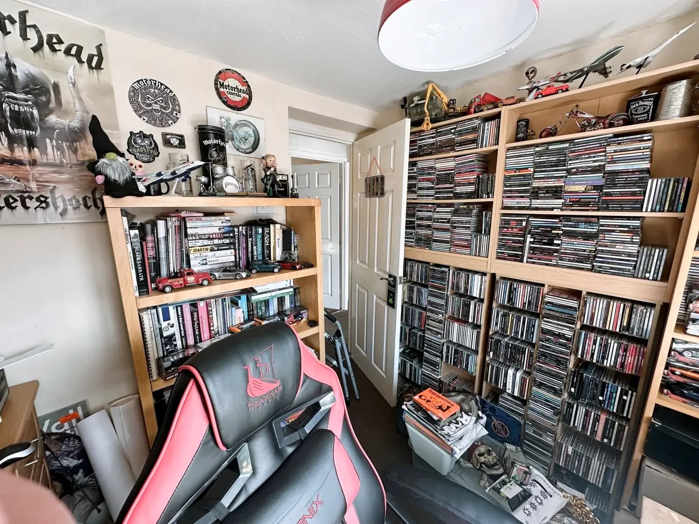 property photo 13 of 23