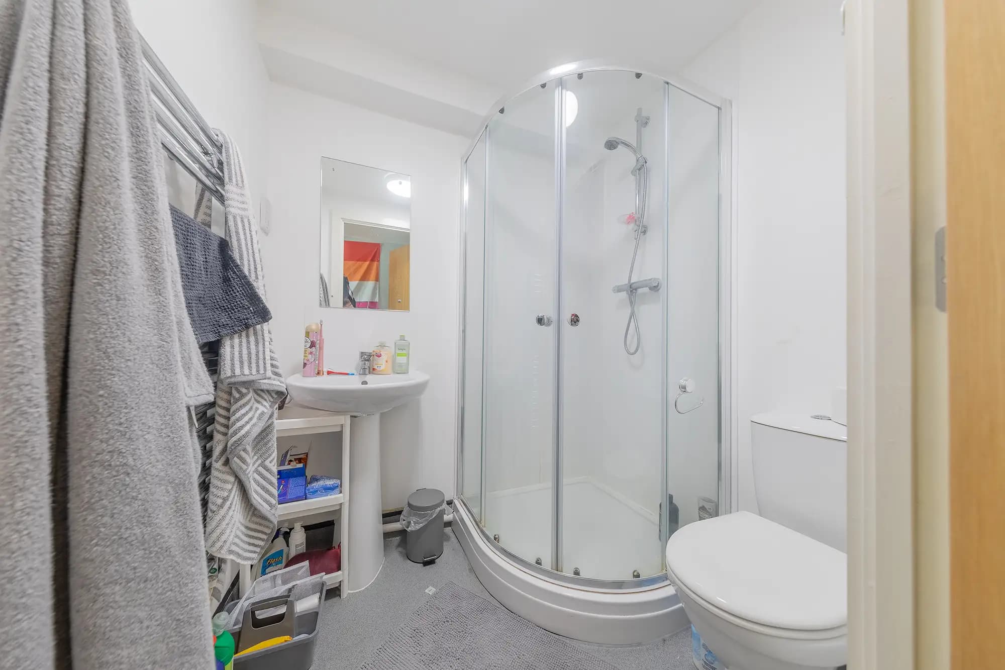 property photo 22 of 44