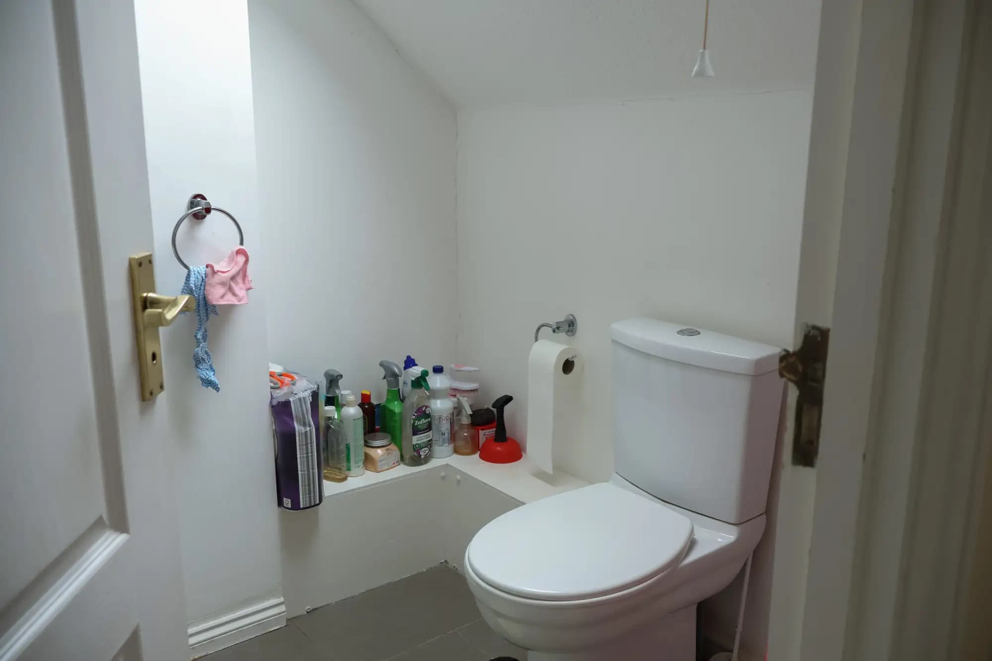 property photo 9 of 18
