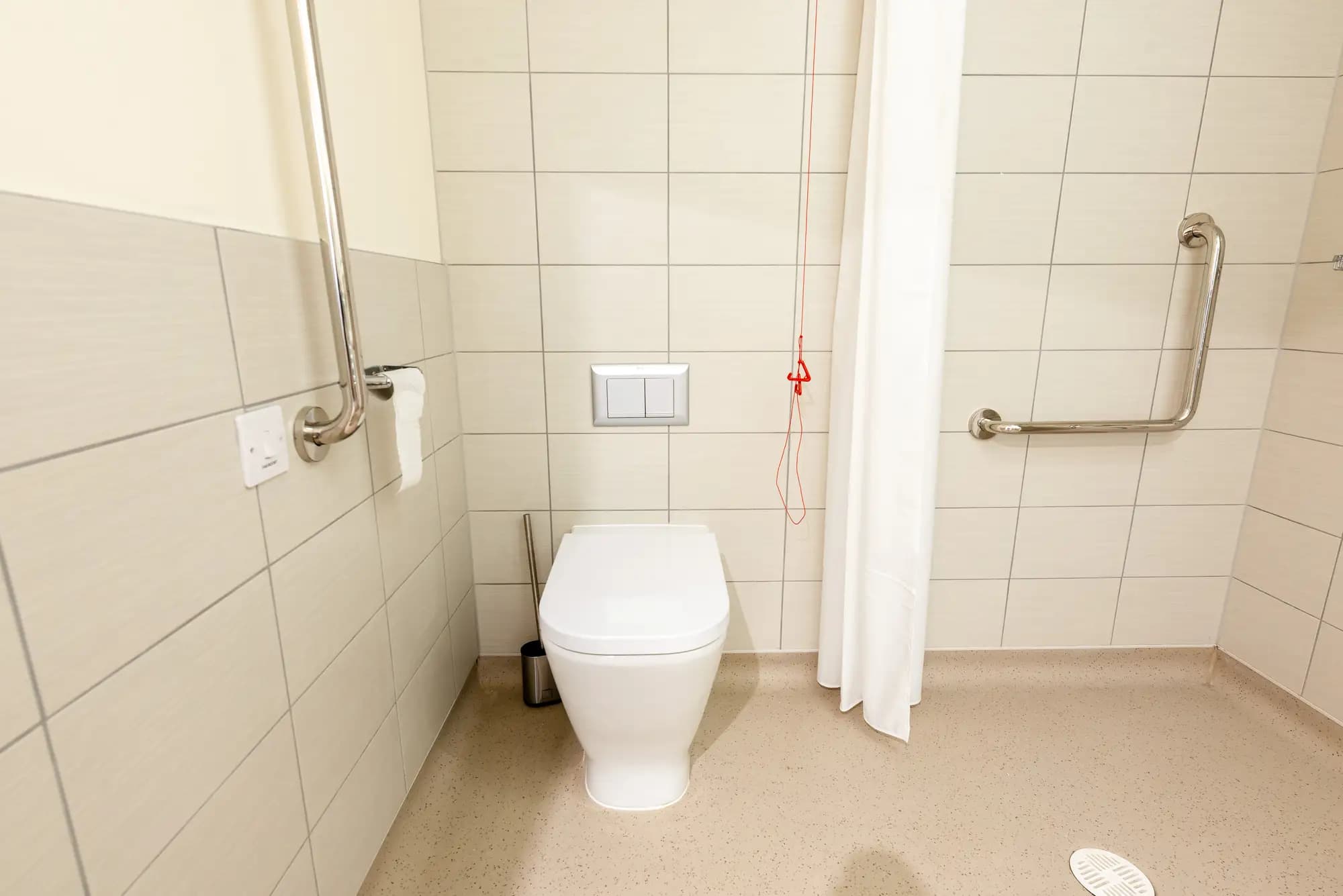 property photo 12 of 42