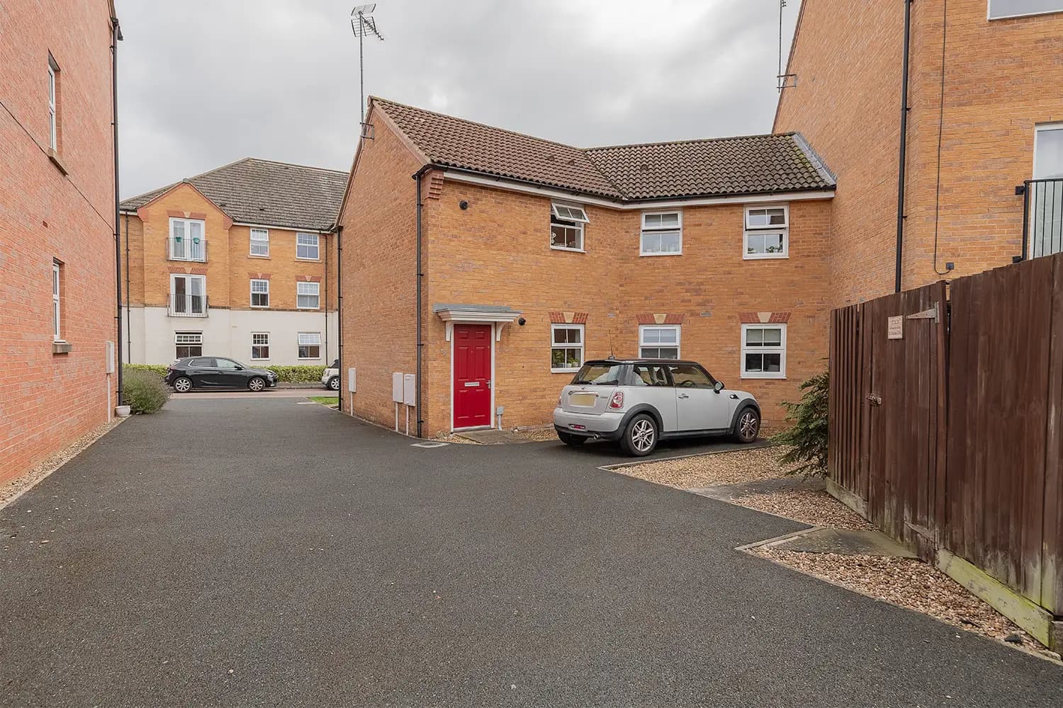 property photo 18 of 19