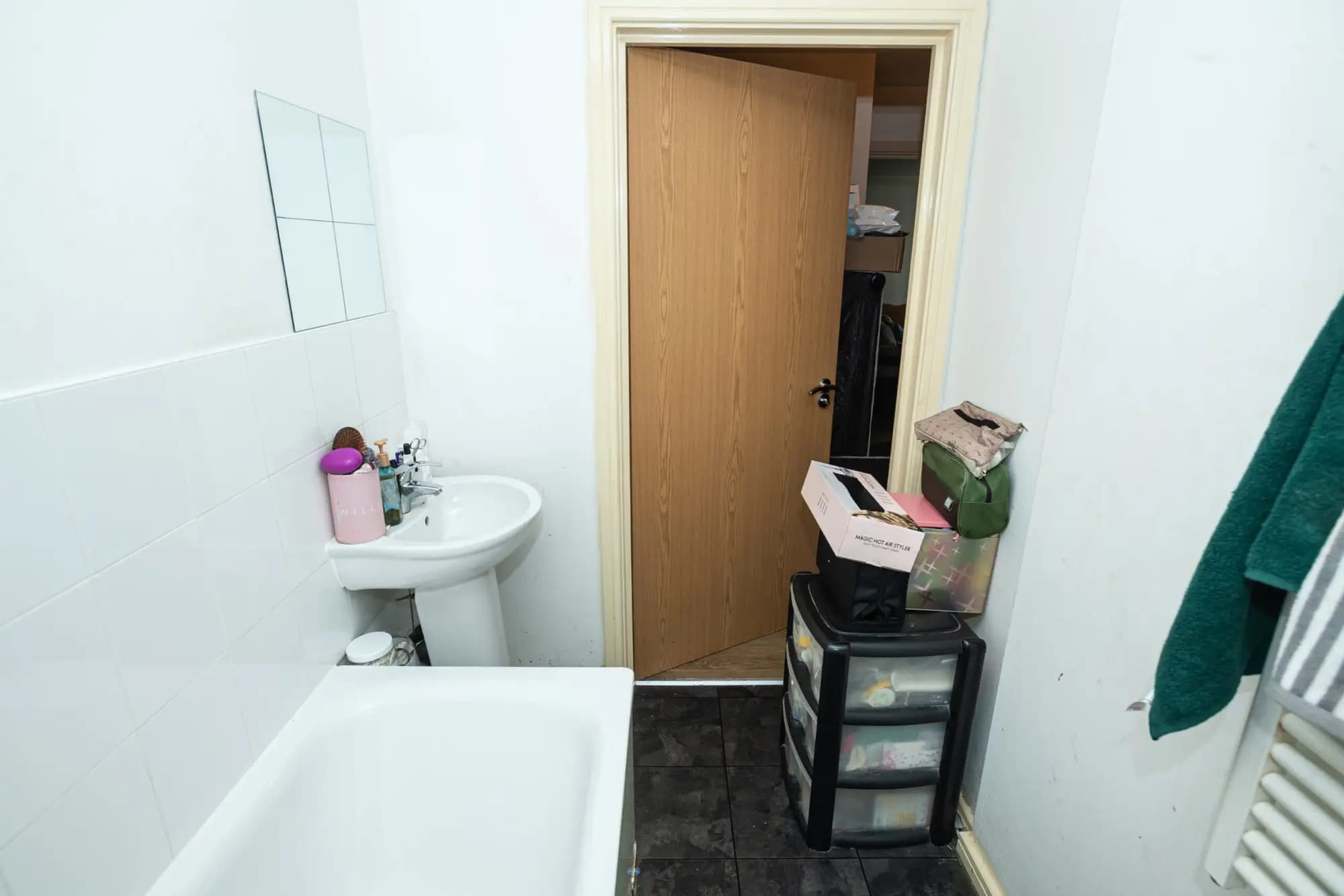 property photo 12 of 28