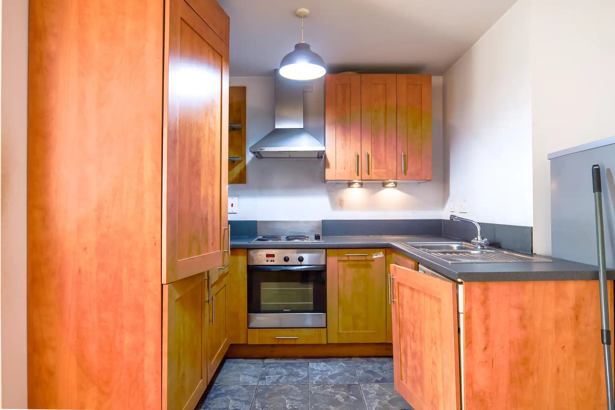 property photo 4 of 20