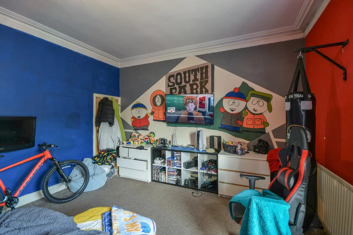 property photo 12 of 18