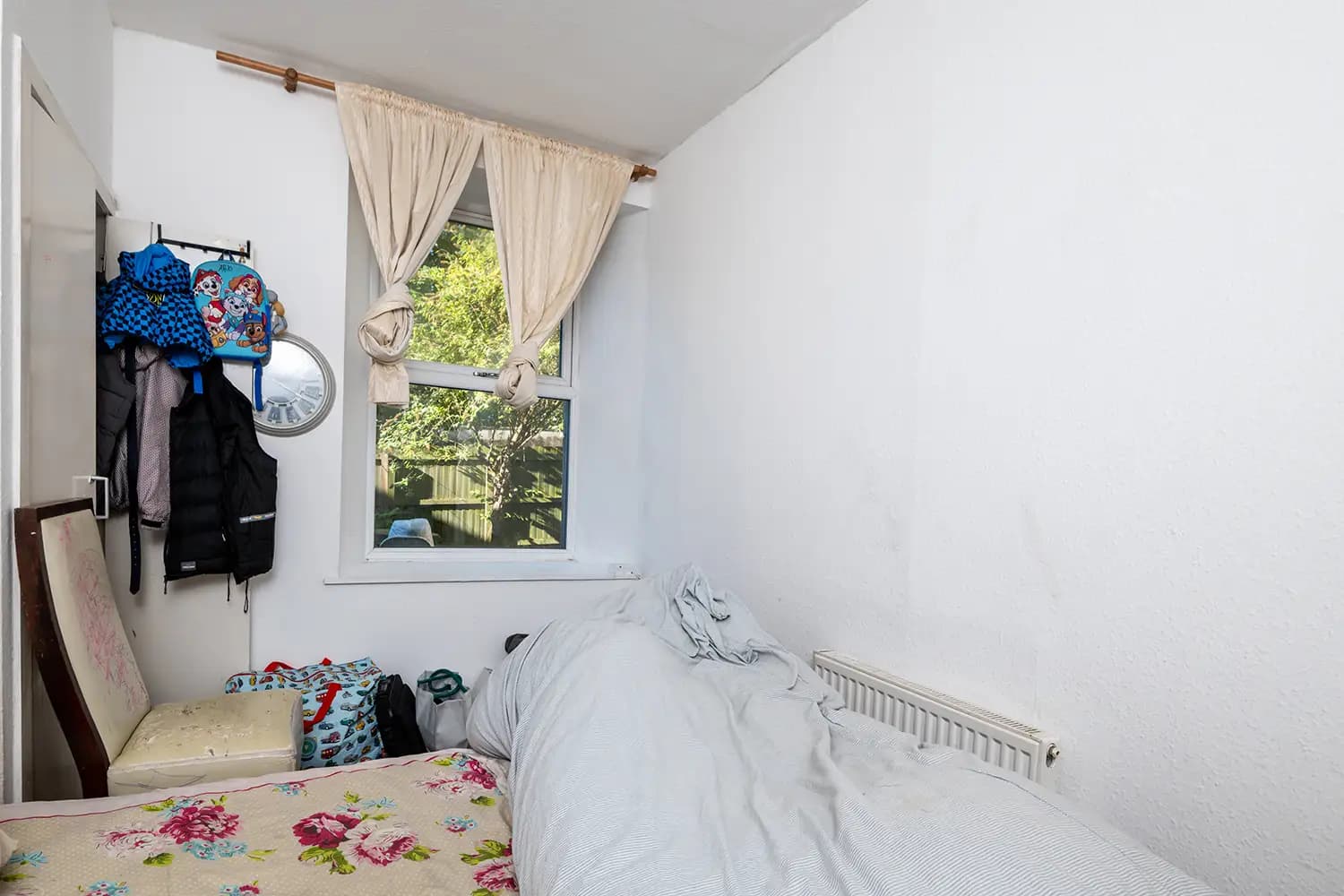 property photo 12 of 32