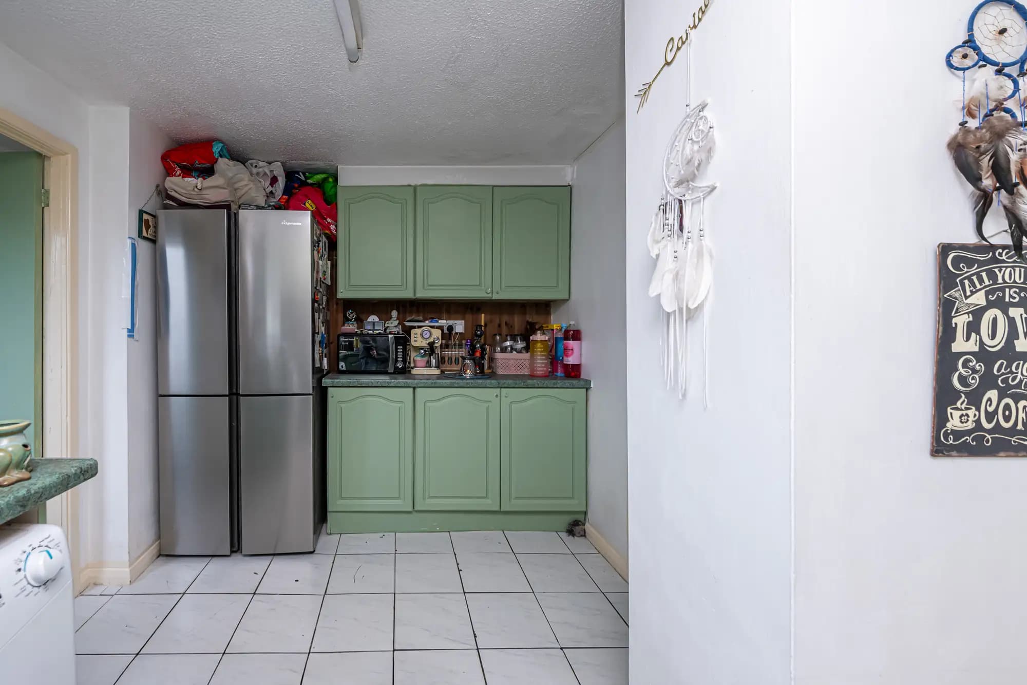 property photo 9 of 22