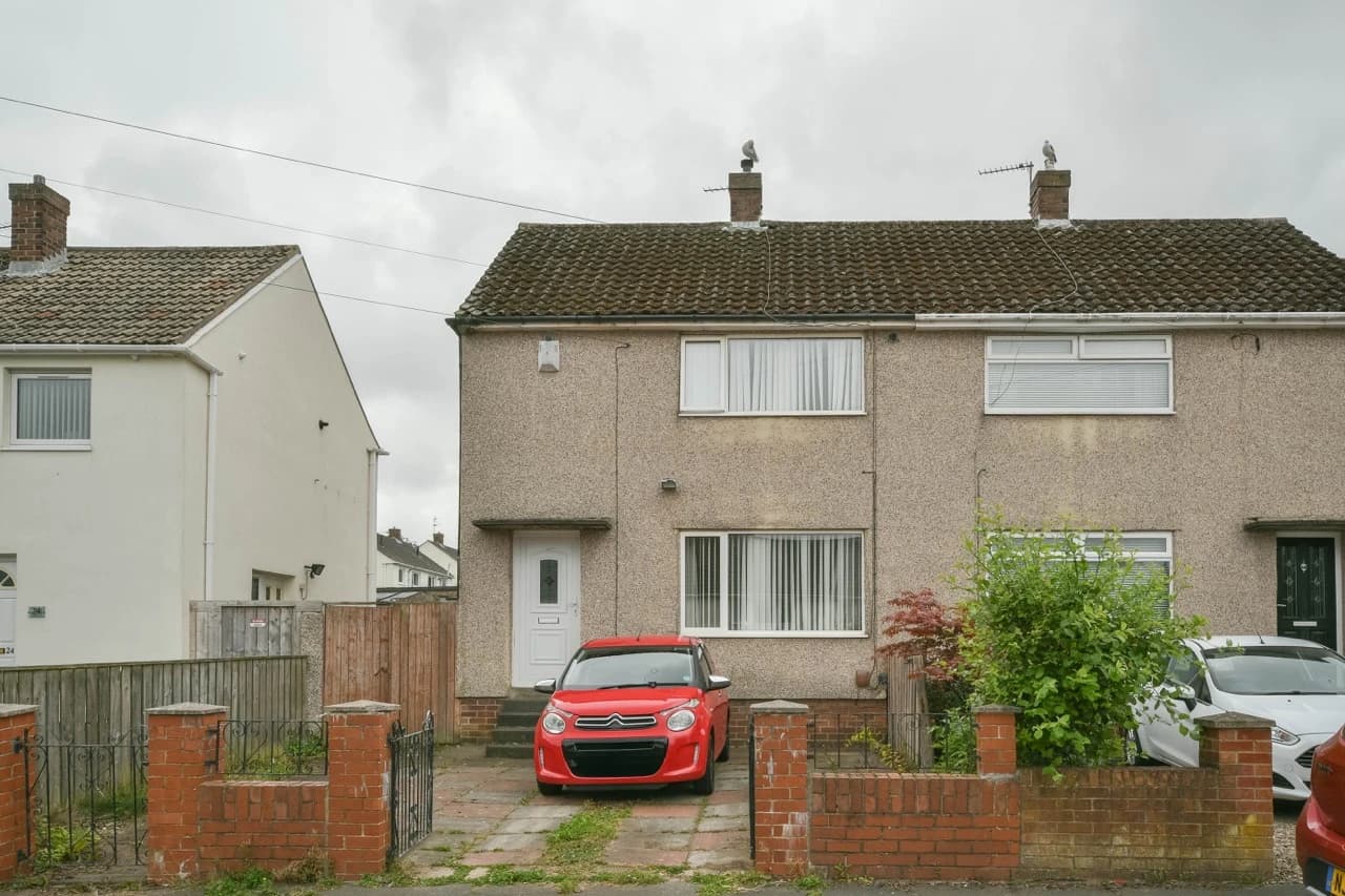 property photo 1 of 19