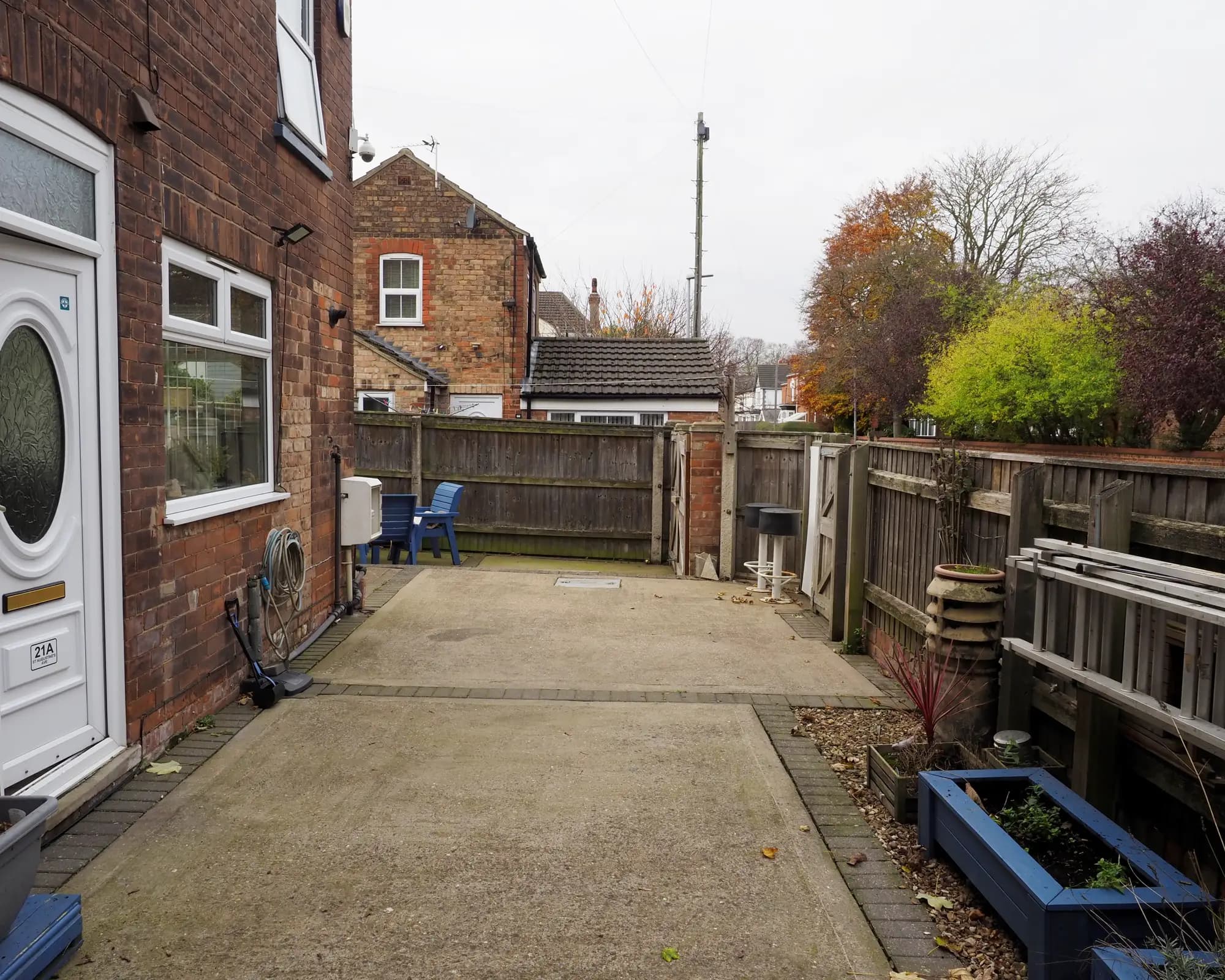 property photo 19 of 21