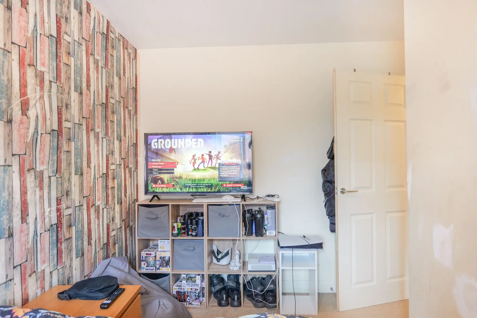 property photo 12 of 23