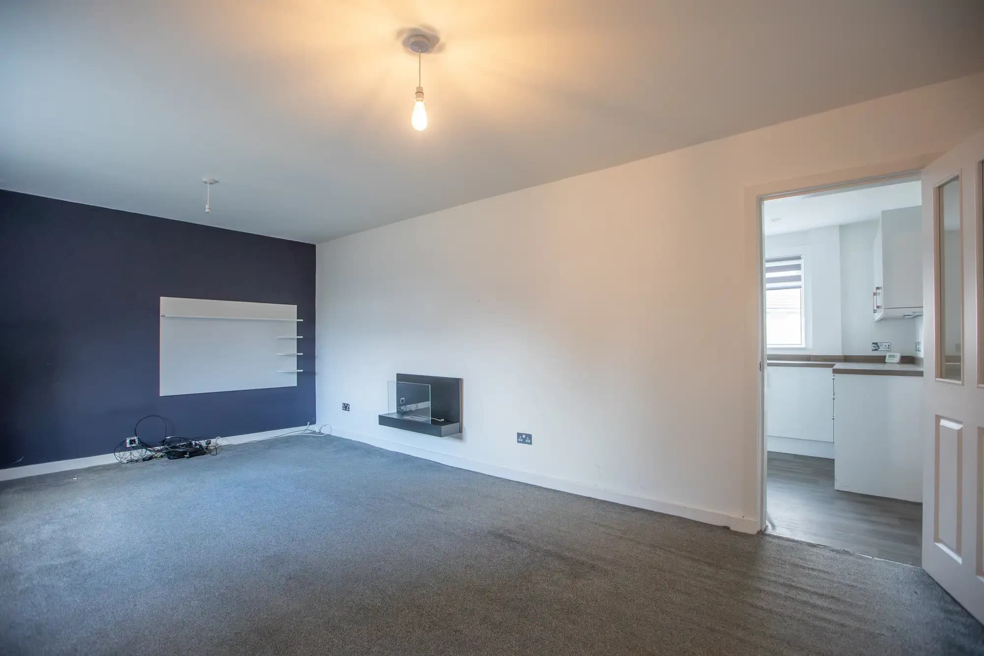 property photo 4 of 43